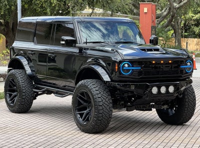 2025 Ford Bronco V6 Outer Banks Luxury Package Custom Lifted