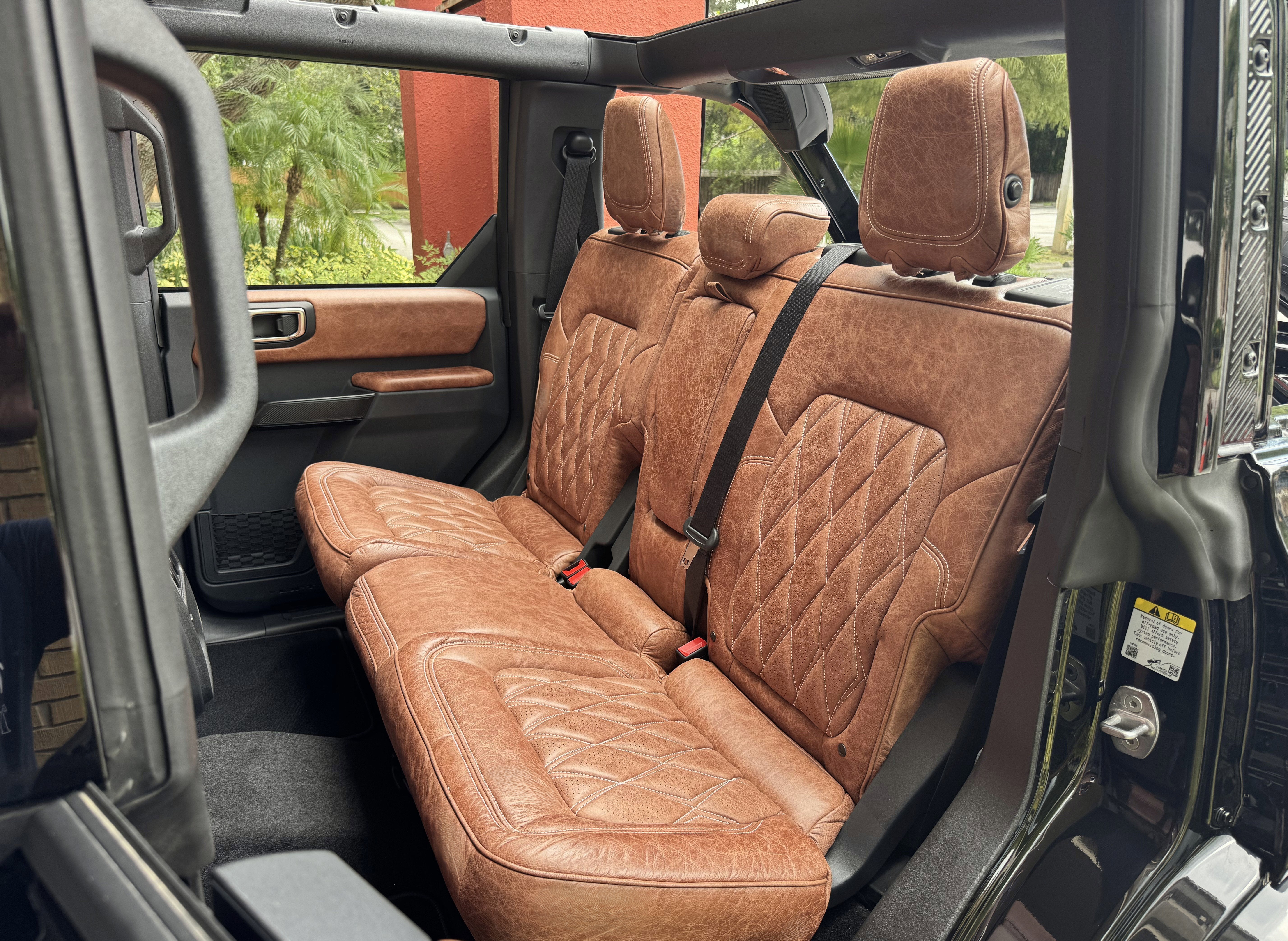 2025 Ford Bronco V6 Outer Banks Luxury Package Custom Lifted