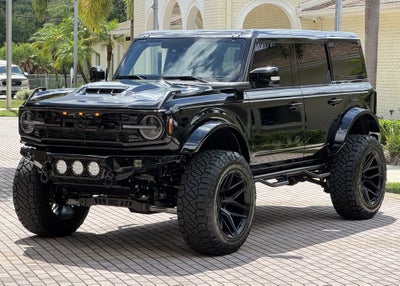 2025 Ford Bronco V6 Outer Banks Luxury Package Custom Lifted