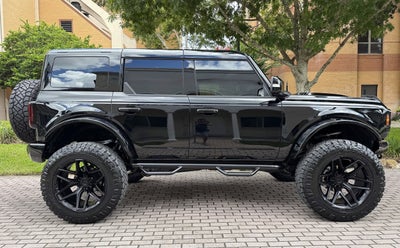 2025 Ford Bronco V6 Outer Banks Luxury Package Custom Lifted