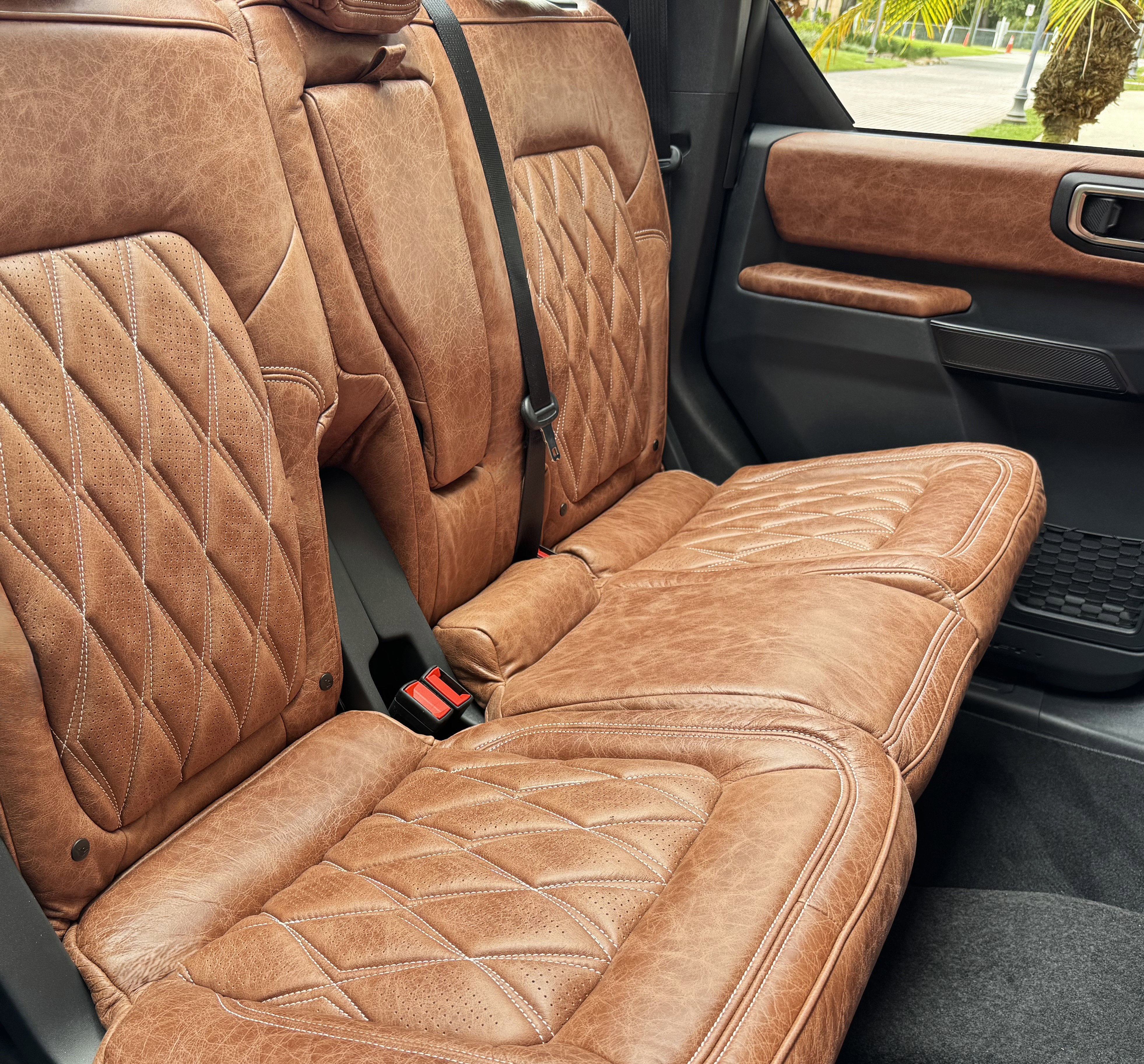 2025 Ford Bronco V6 Outer Banks Luxury Package Custom Lifted