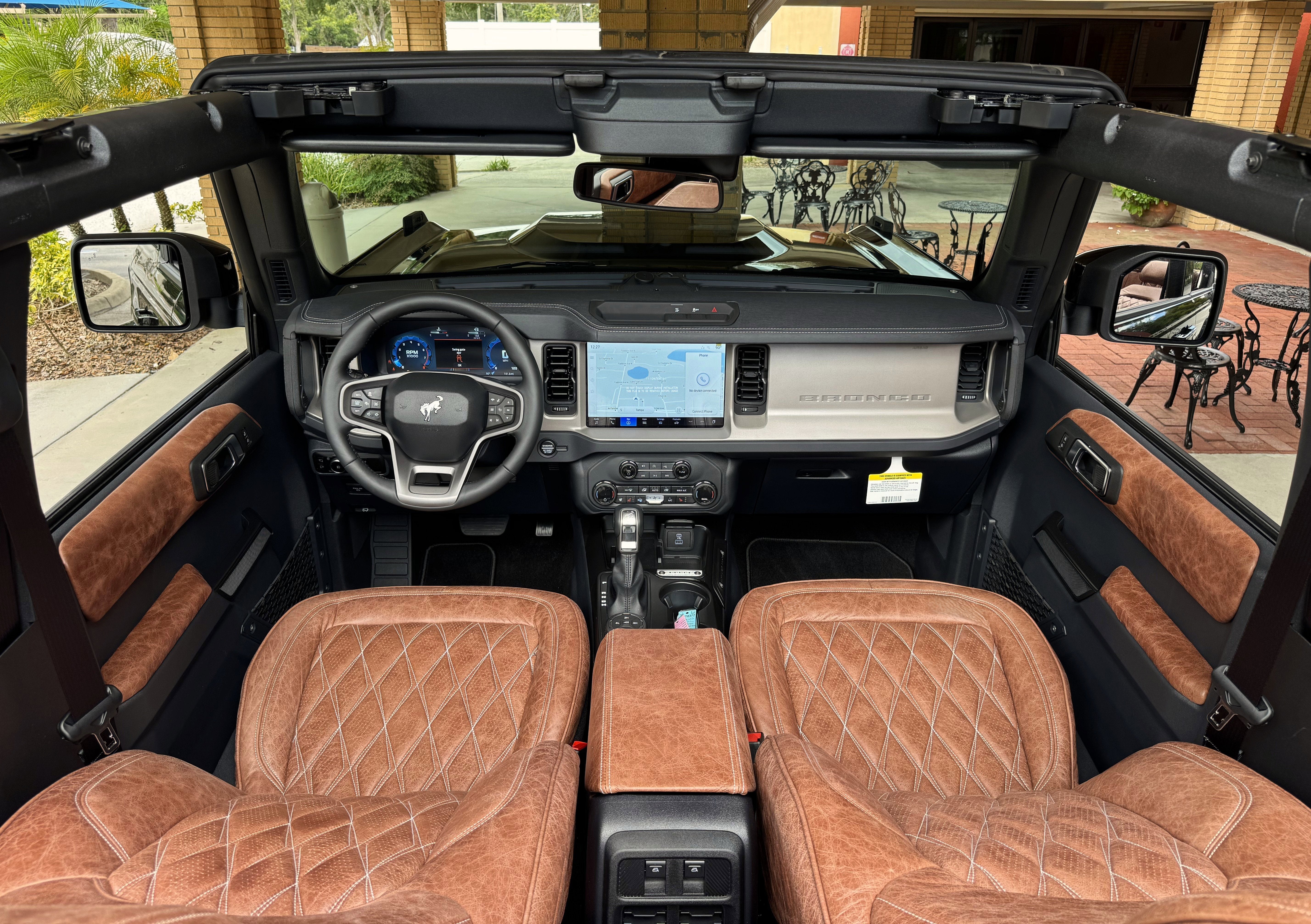 2025 Ford Bronco V6 Outer Banks Luxury Package Custom Lifted