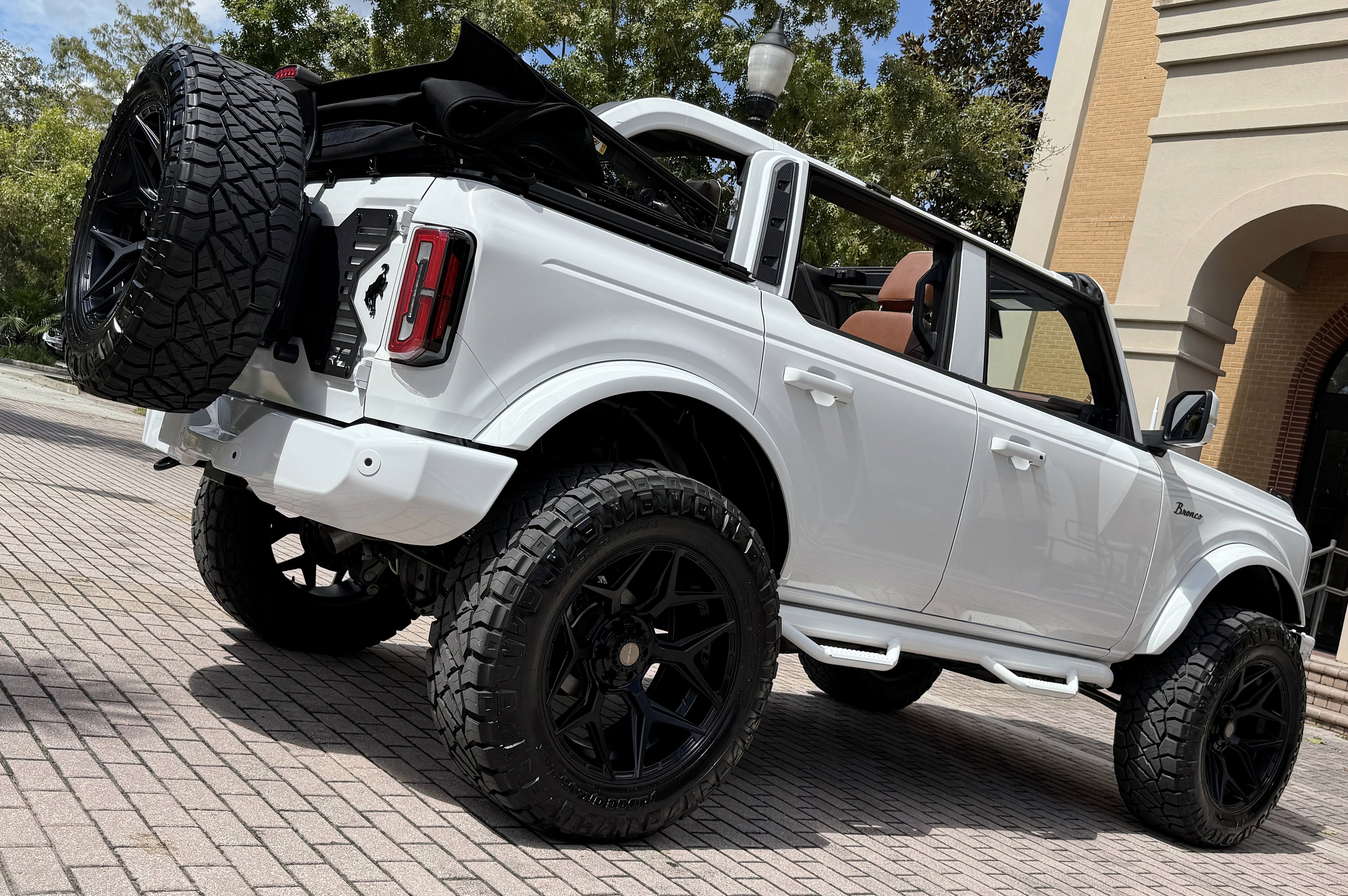 2024 Ford Bronco Outer Banks V6 BESTOP POWER TOP Luxury Package Custom Lifted