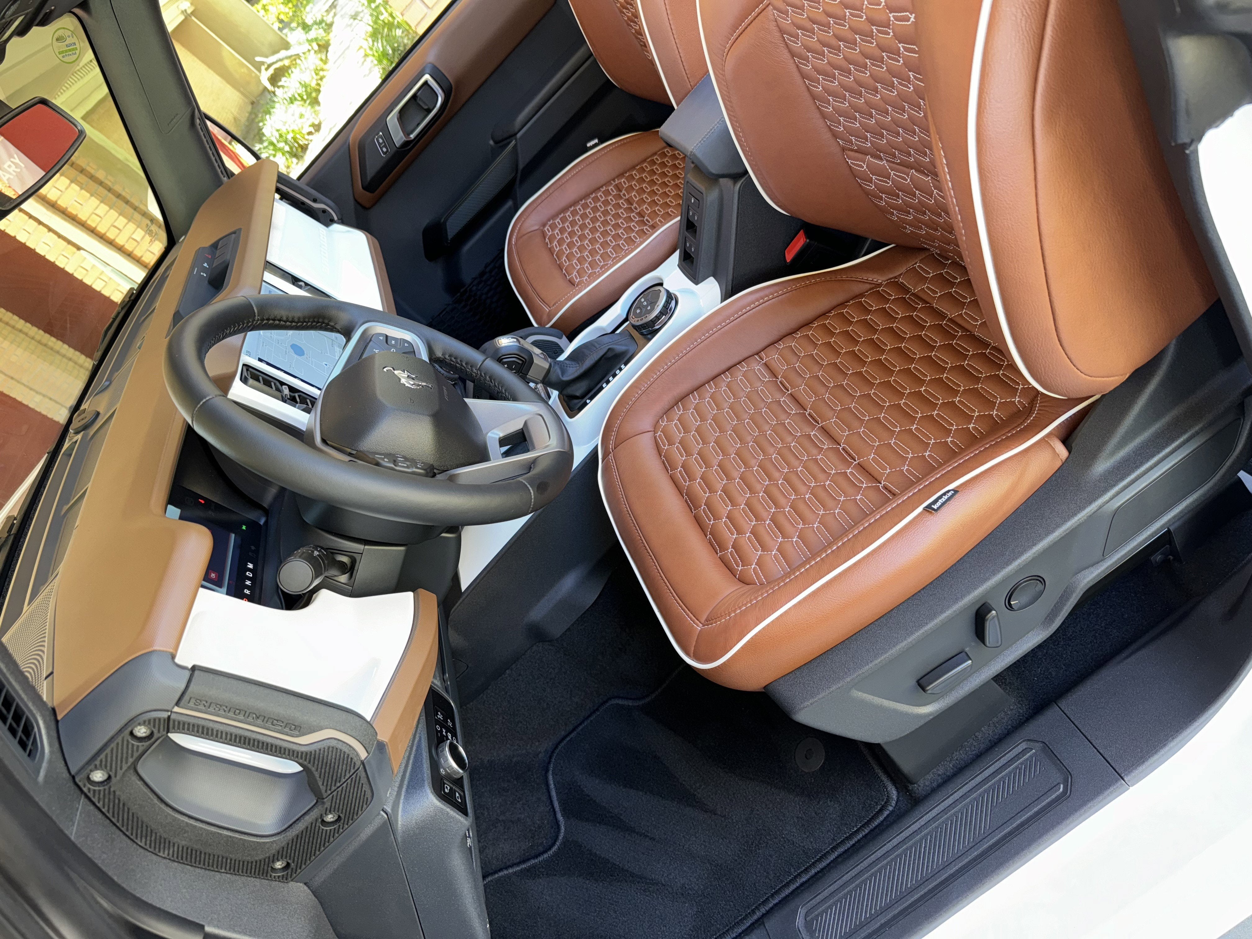 2024 Ford Bronco Outer Banks V6 BESTOP POWER TOP Luxury Package Custom Lifted