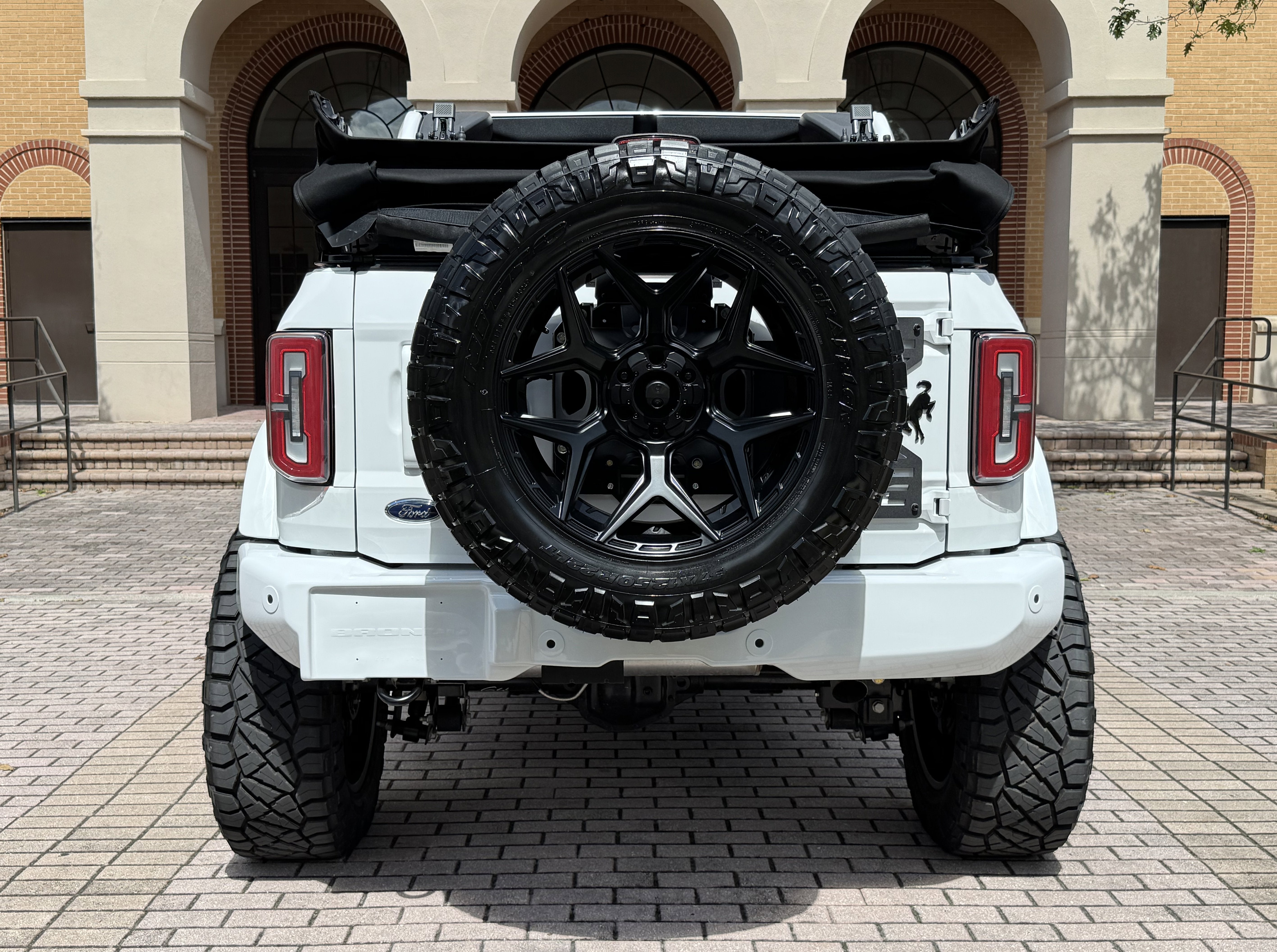 2024 Ford Bronco Outer Banks V6 BESTOP POWER TOP Luxury Package Custom Lifted