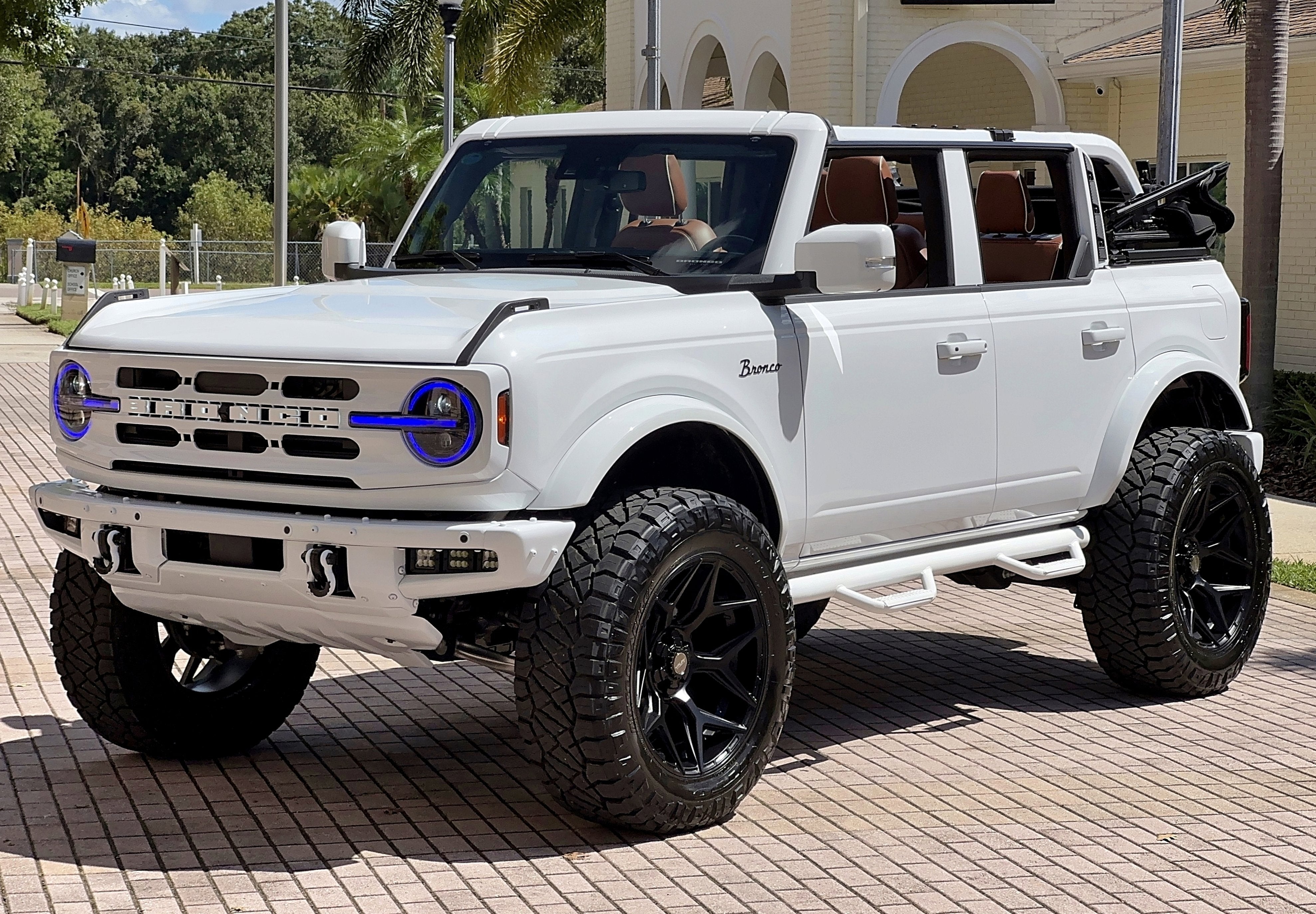 2024 Ford Bronco Outer Banks V6 BESTOP POWER TOP Luxury Package Custom Lifted