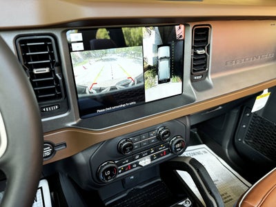 2024 Ford Bronco Outer Banks V6 Luxury Package Custom Lifted