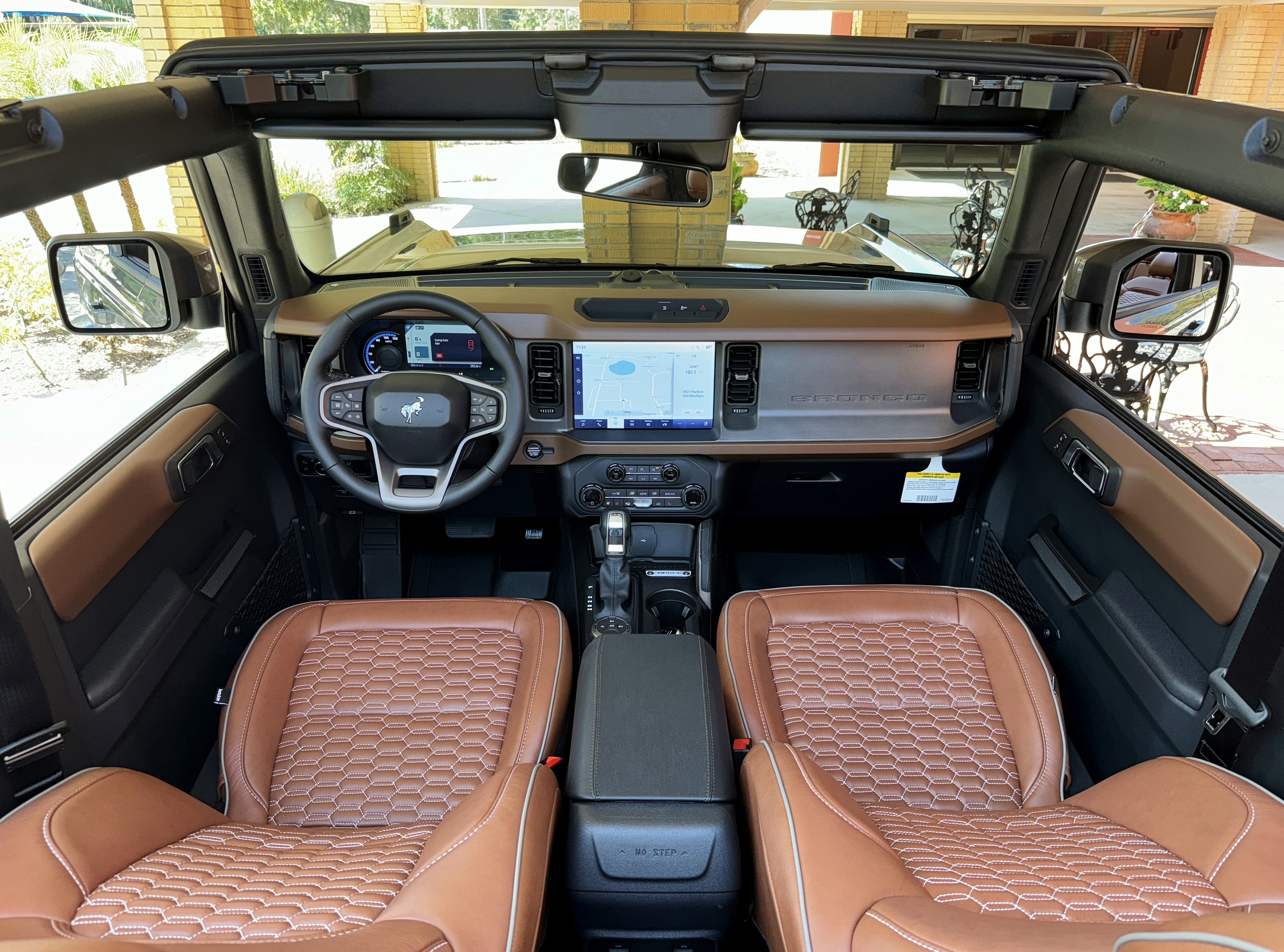 2024 Ford Bronco Outer Banks V6 Luxury Package Custom Lifted