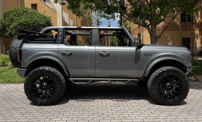 2024 Ford Bronco Outer Banks V6 Luxury Package Custom Lifted