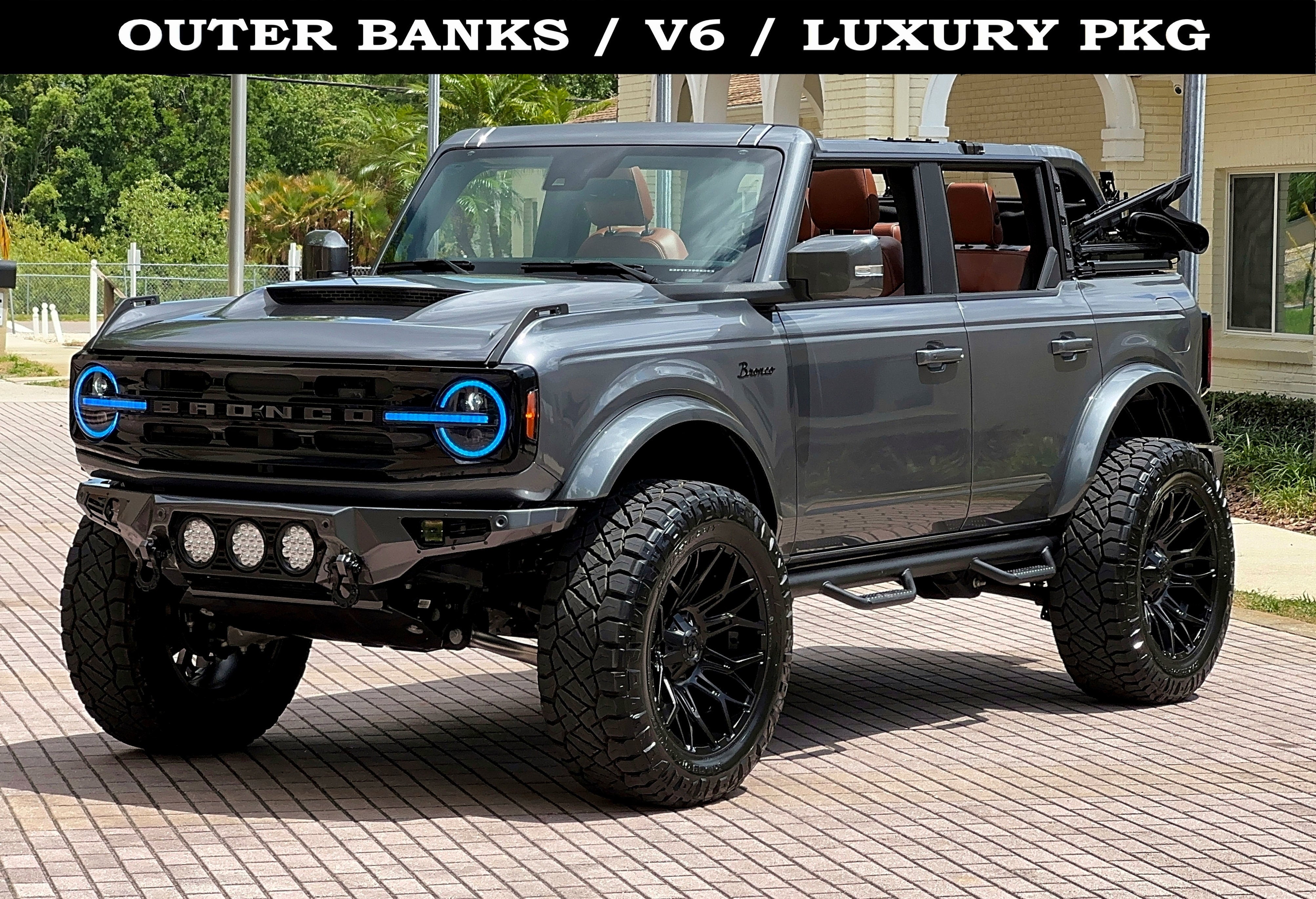 2024 Ford Bronco Outer Banks V6 Luxury Package Custom Lifted
