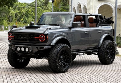 2024 Ford Bronco Outer Banks V6 Luxury Package Custom Lifted
