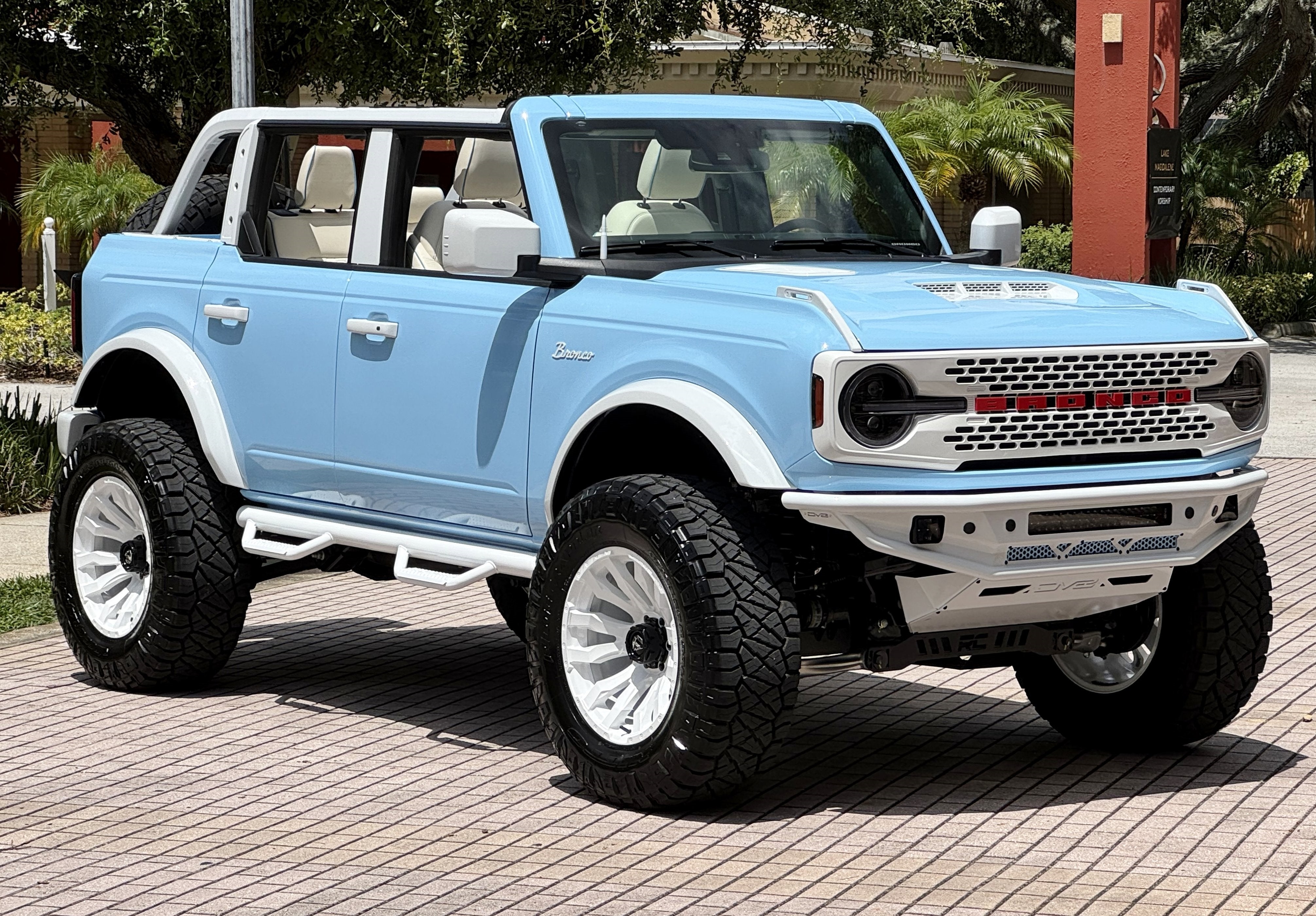 2025 Ford Bronco Custom Lifted Vintage Outer Banks Retro V6 Hard Top