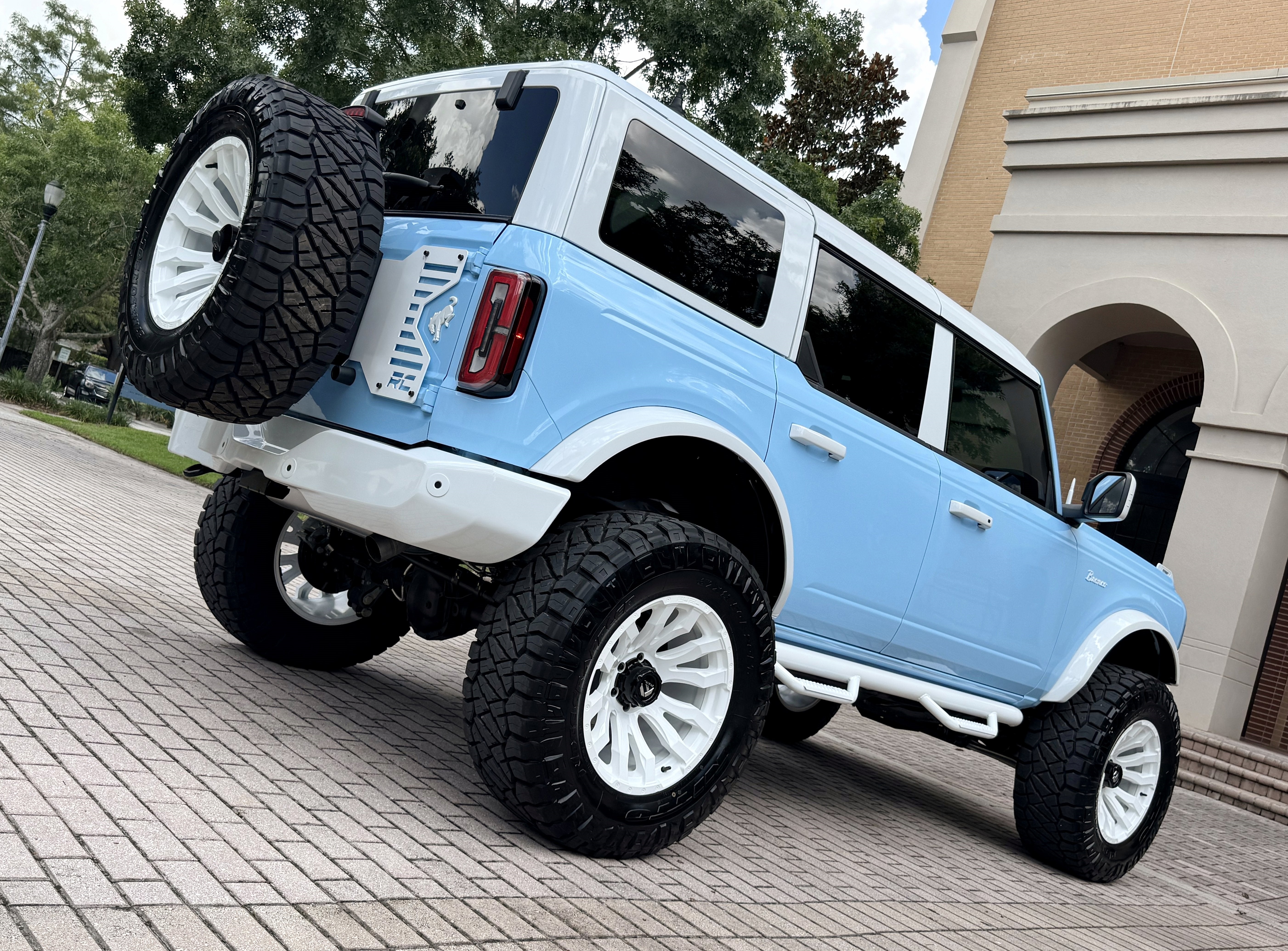 2025 Ford Bronco Custom Lifted Vintage Outer Banks Retro V6 Hard Top