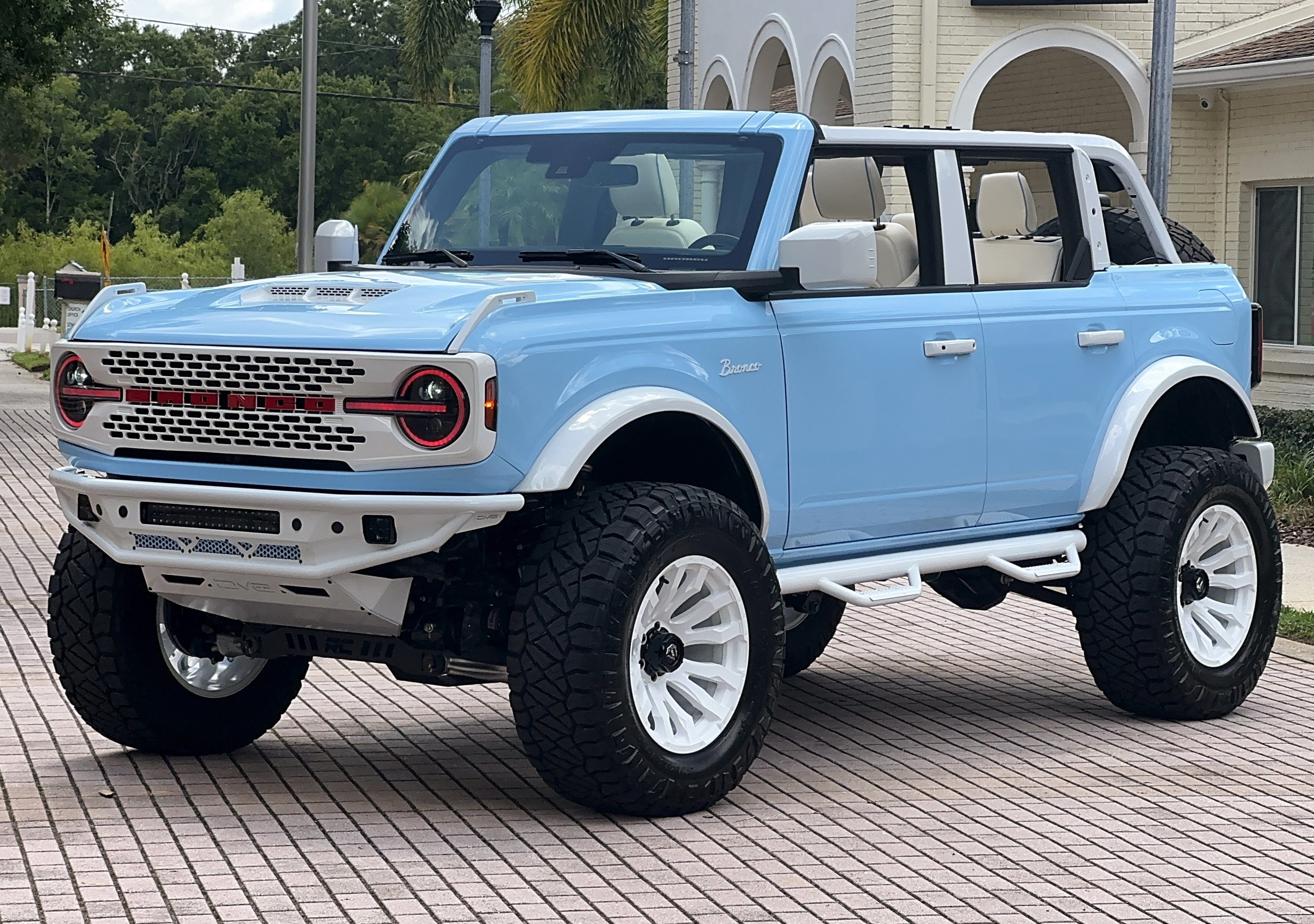 2025 Ford Bronco Custom Lifted Vintage Outer Banks Retro V6 Hard Top