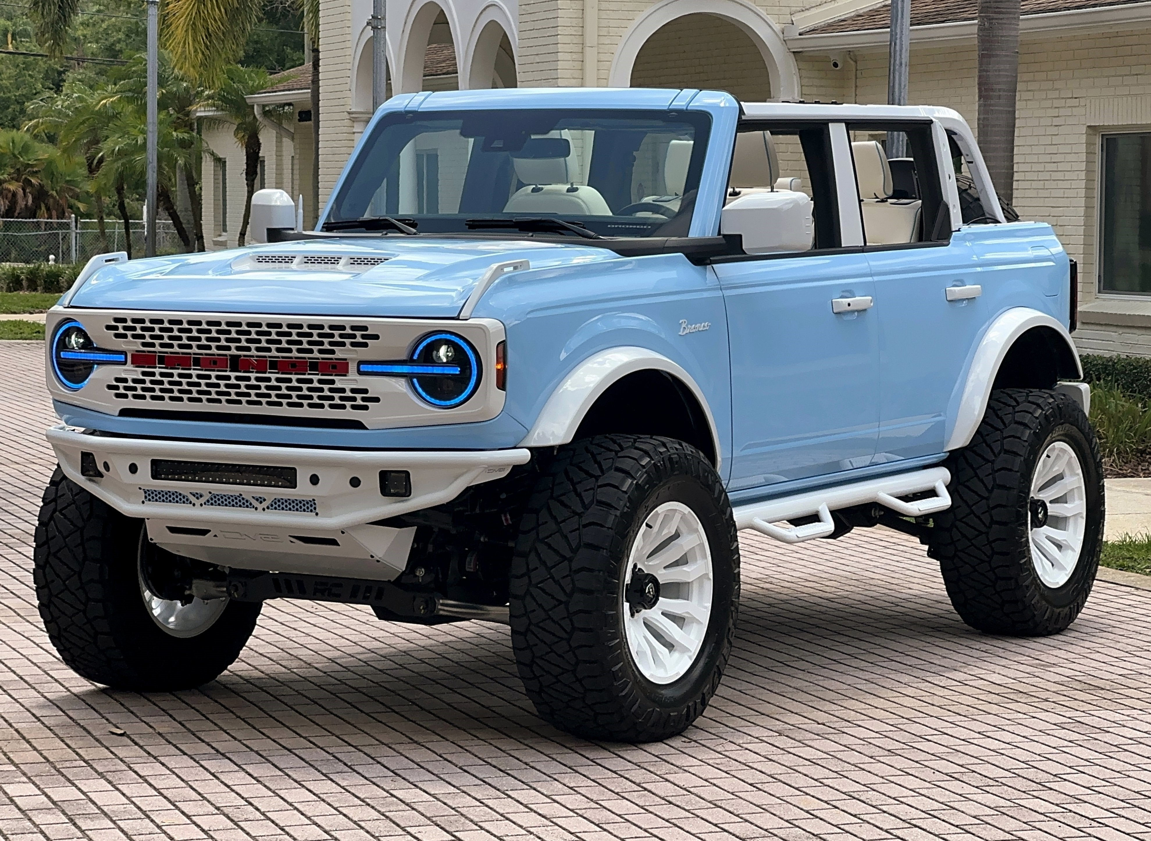2025 Ford Bronco Custom Lifted Vintage Outer Banks Retro V6 Hard Top