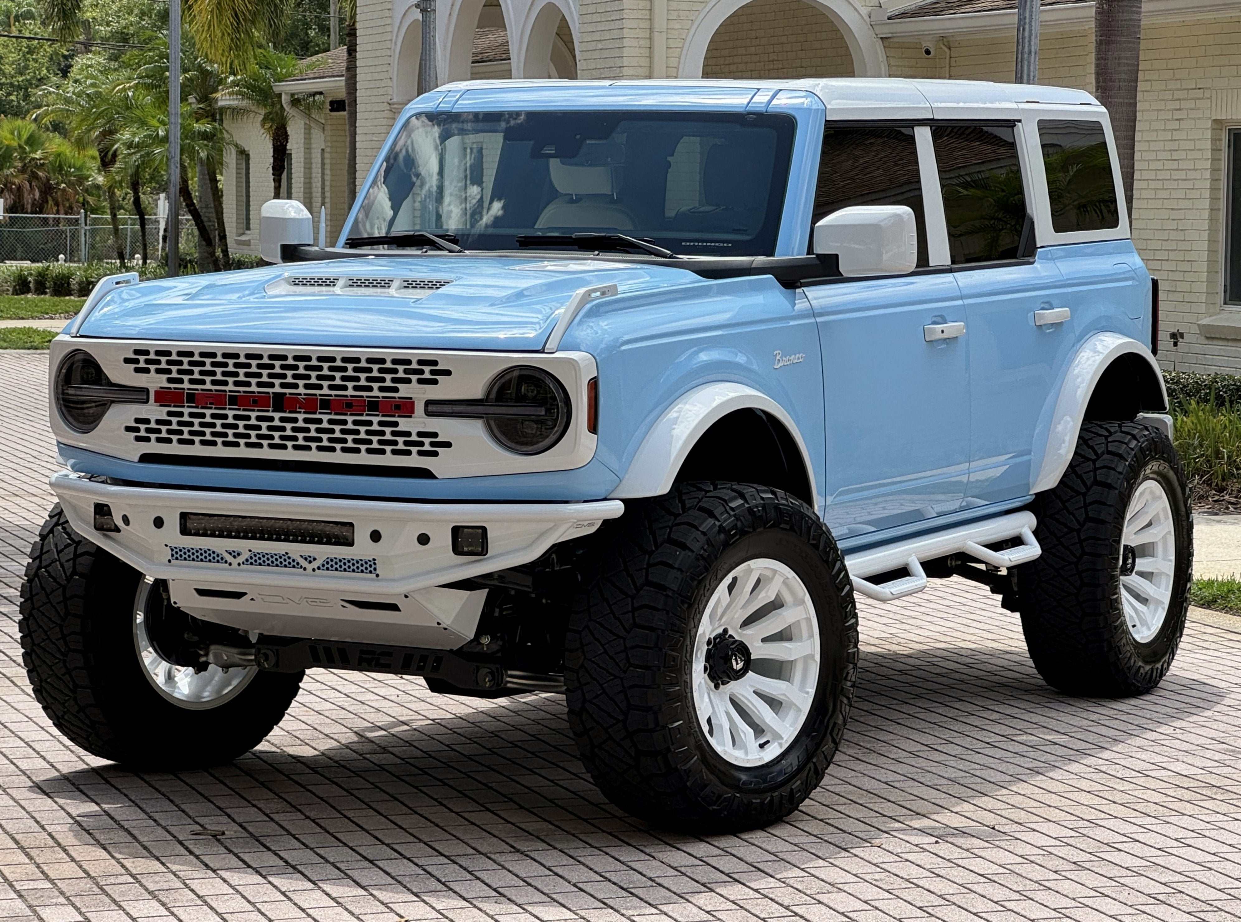 2025 Ford Bronco Custom Lifted Vintage Outer Banks Retro V6 Hard Top