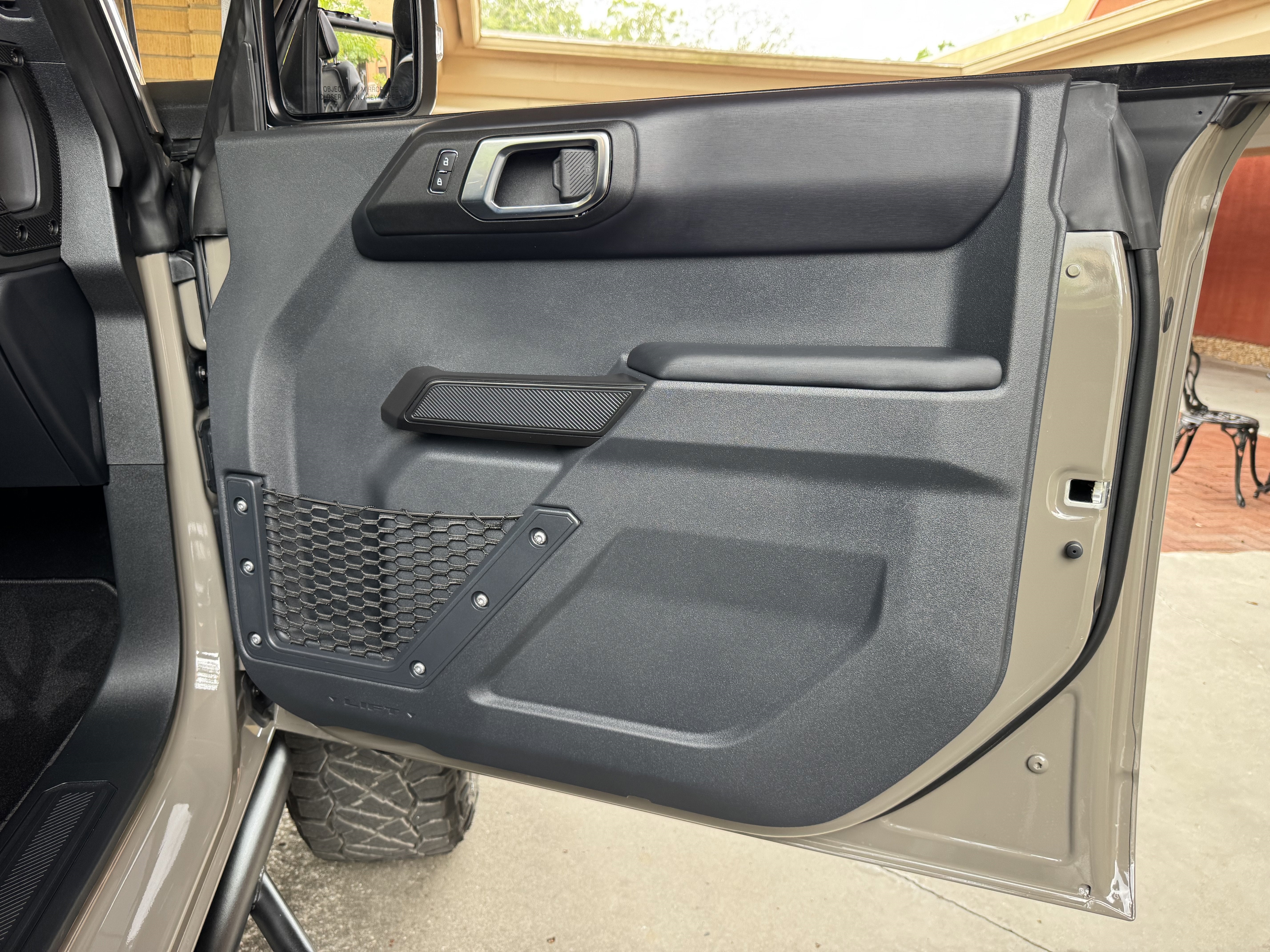 2025 Ford Bronco Outer Banks V6 Luxury Package Hard Top Custom Lifted