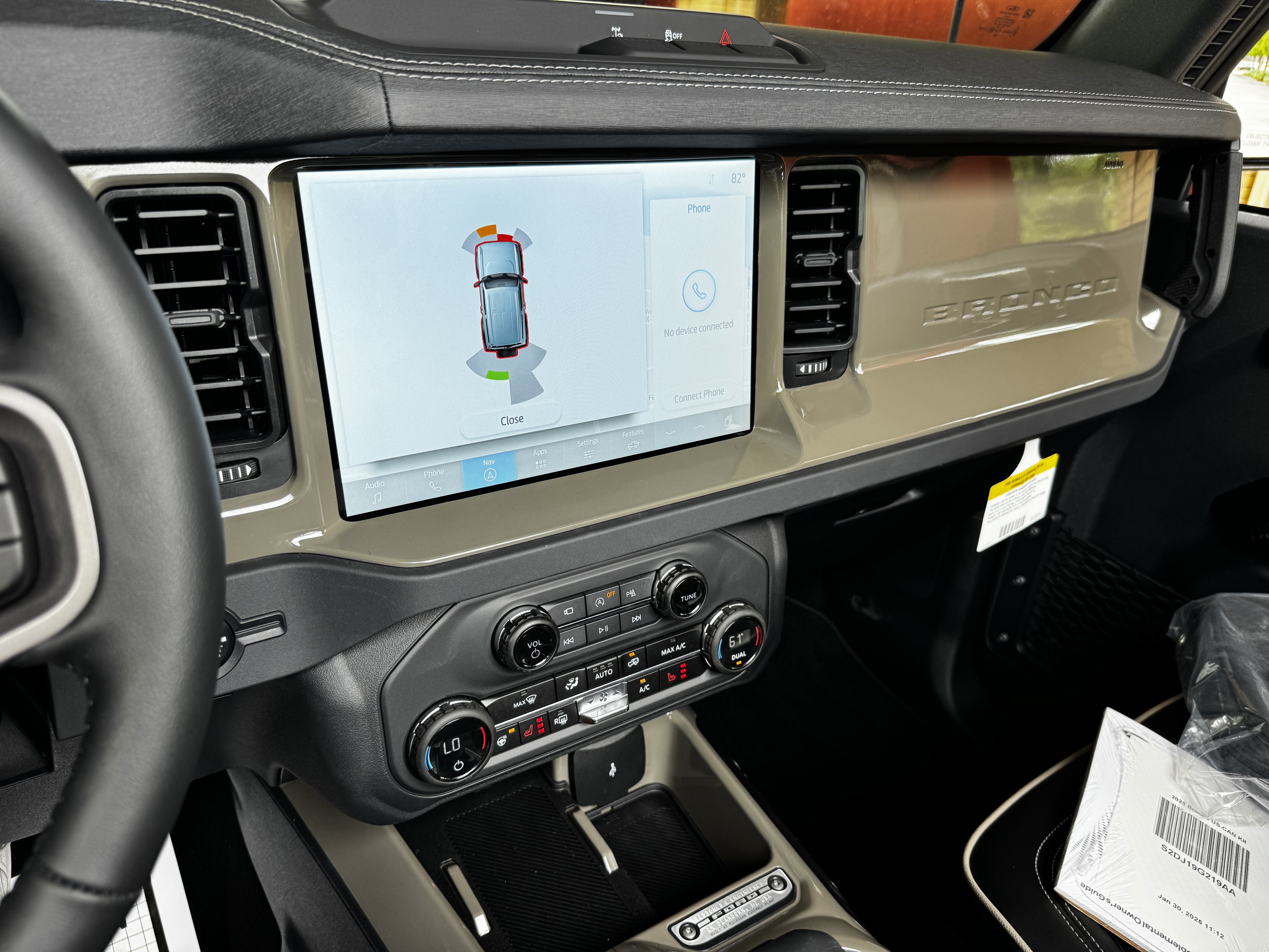 2025 Ford Bronco Outer Banks V6 Luxury Package Hard Top Custom Lifted