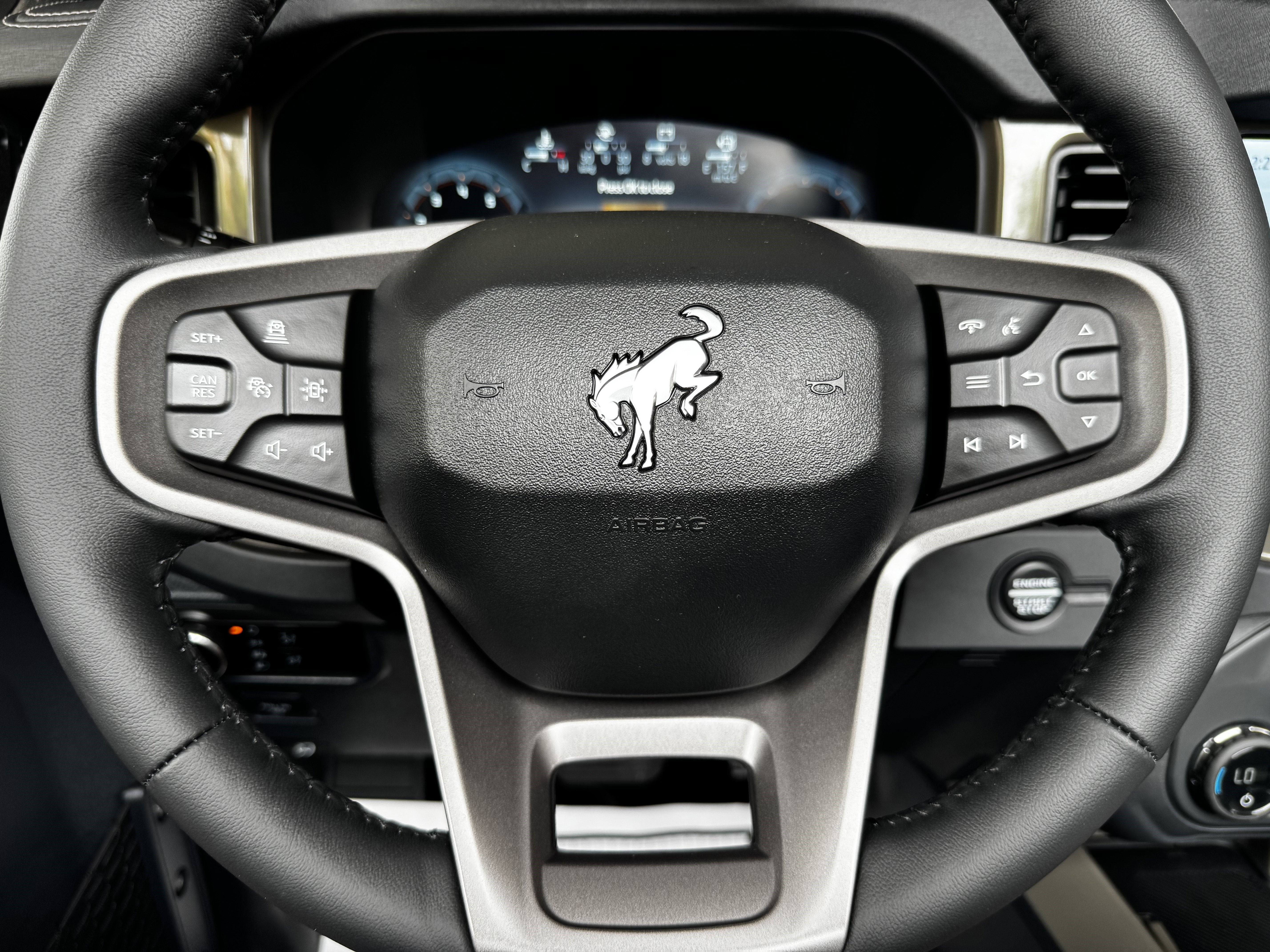 2025 Ford Bronco Outer Banks V6 Luxury Package Hard Top Custom Lifted