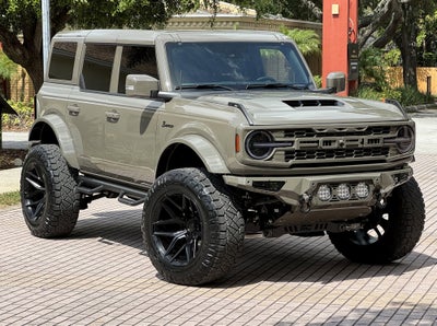 2025 Ford Bronco Outer Banks V6 Luxury Package Hard Top Custom Lifted