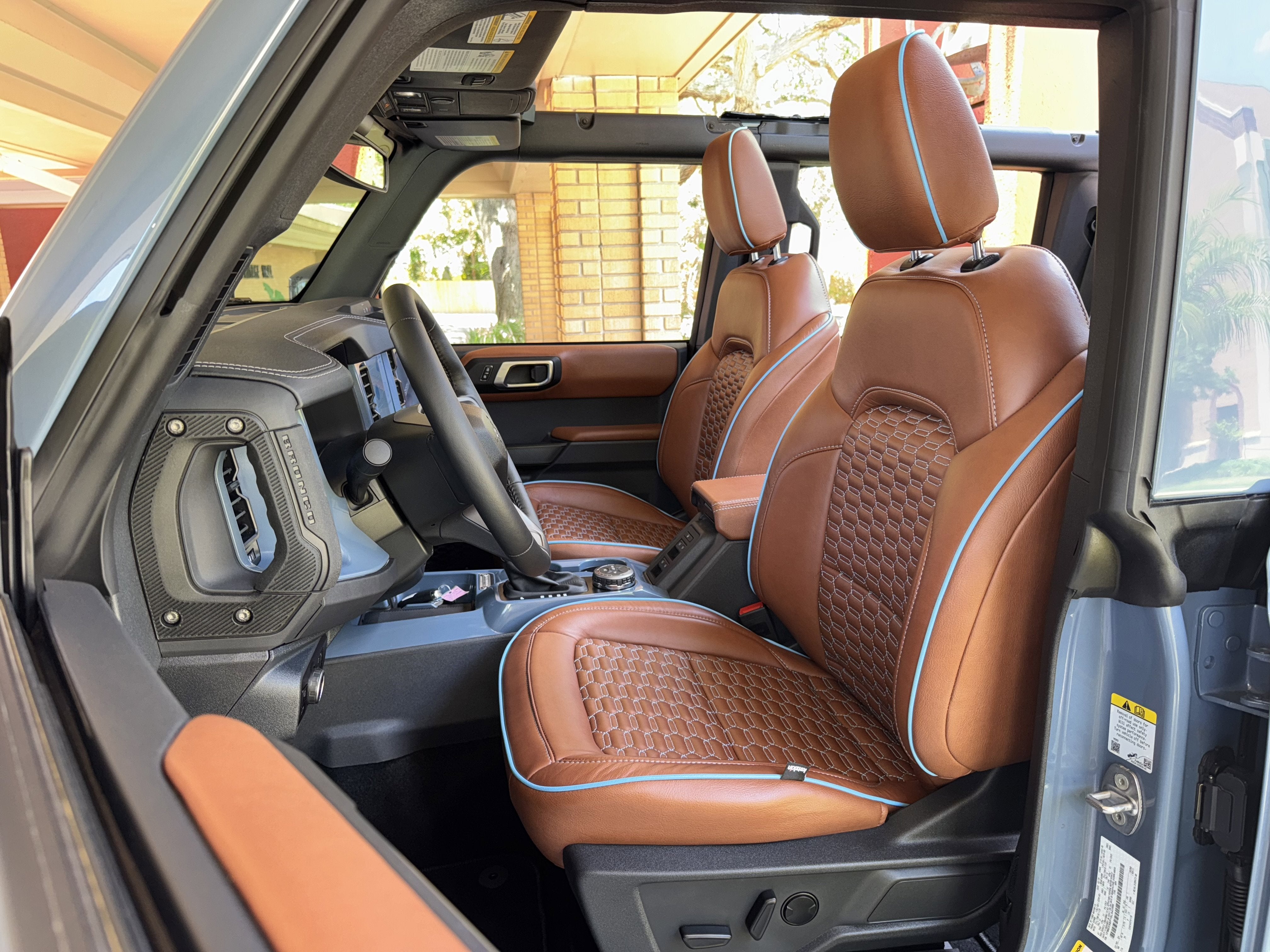 2025 Ford Bronco Outer Banks V6 Luxury Package Custom Lifted