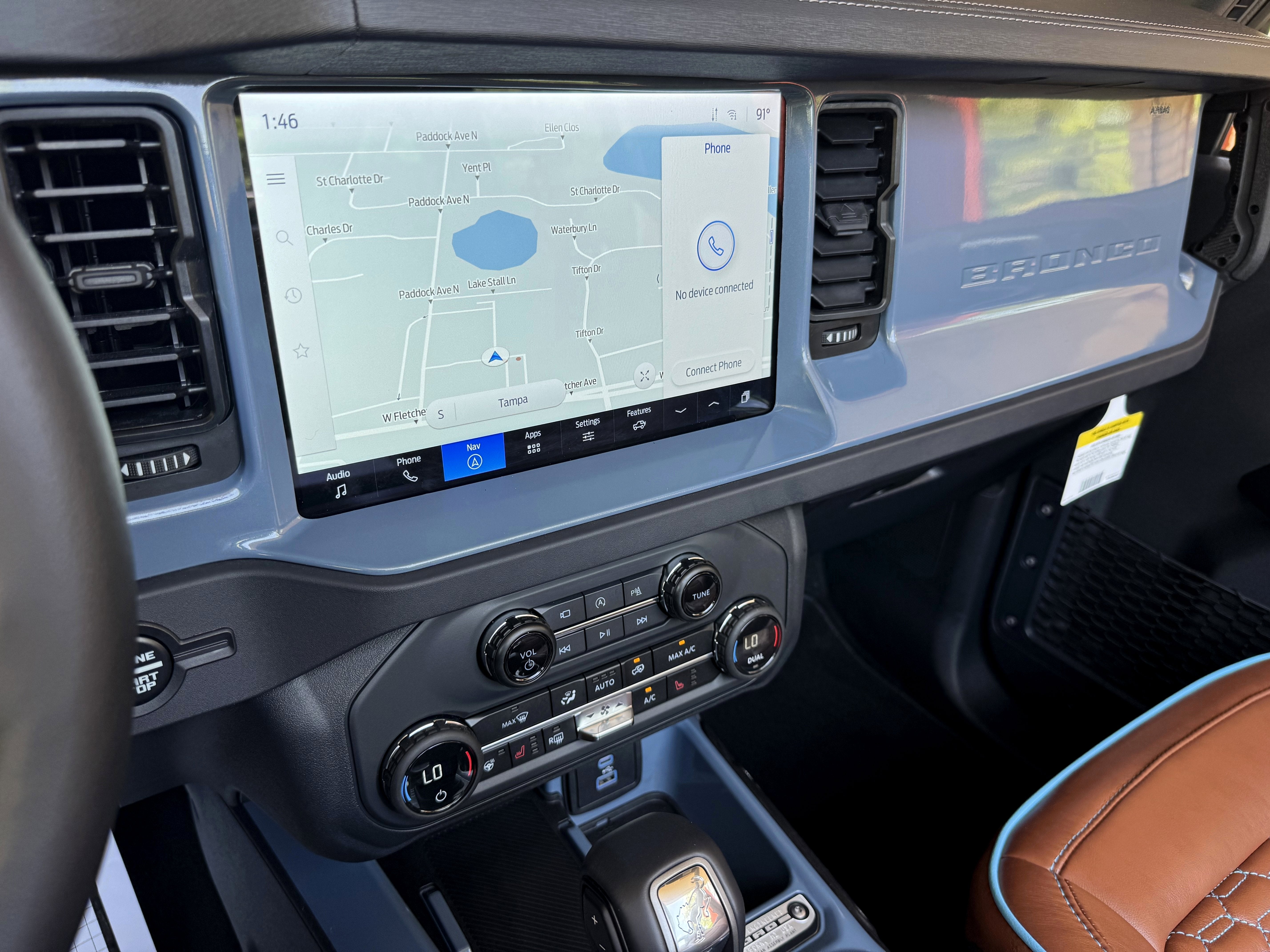 2025 Ford Bronco Outer Banks V6 Luxury Package Custom Lifted