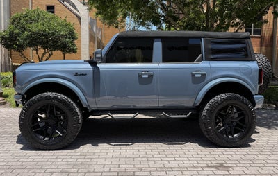 2025 Ford Bronco Outer Banks V6 Luxury Package Custom Lifted