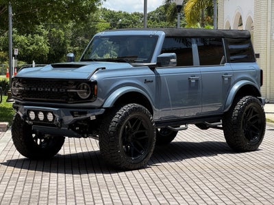 2025 Ford Bronco Outer Banks V6 Luxury Package Custom Lifted
