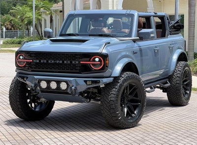2025 Ford Bronco Outer Banks V6 Luxury Package Custom Lifted