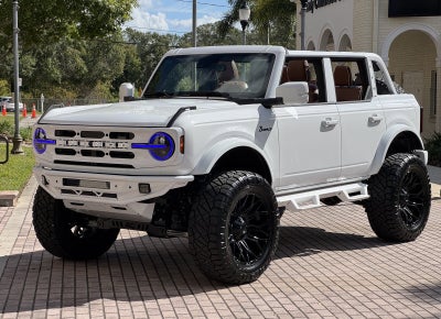 2024 Ford Bronco Outer Banks V6 Luxury Pkg