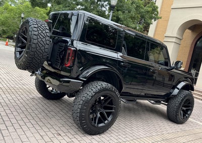 2025 Ford Bronco Outer Banks V6 Luxury Package Hard Top Custom Lifted