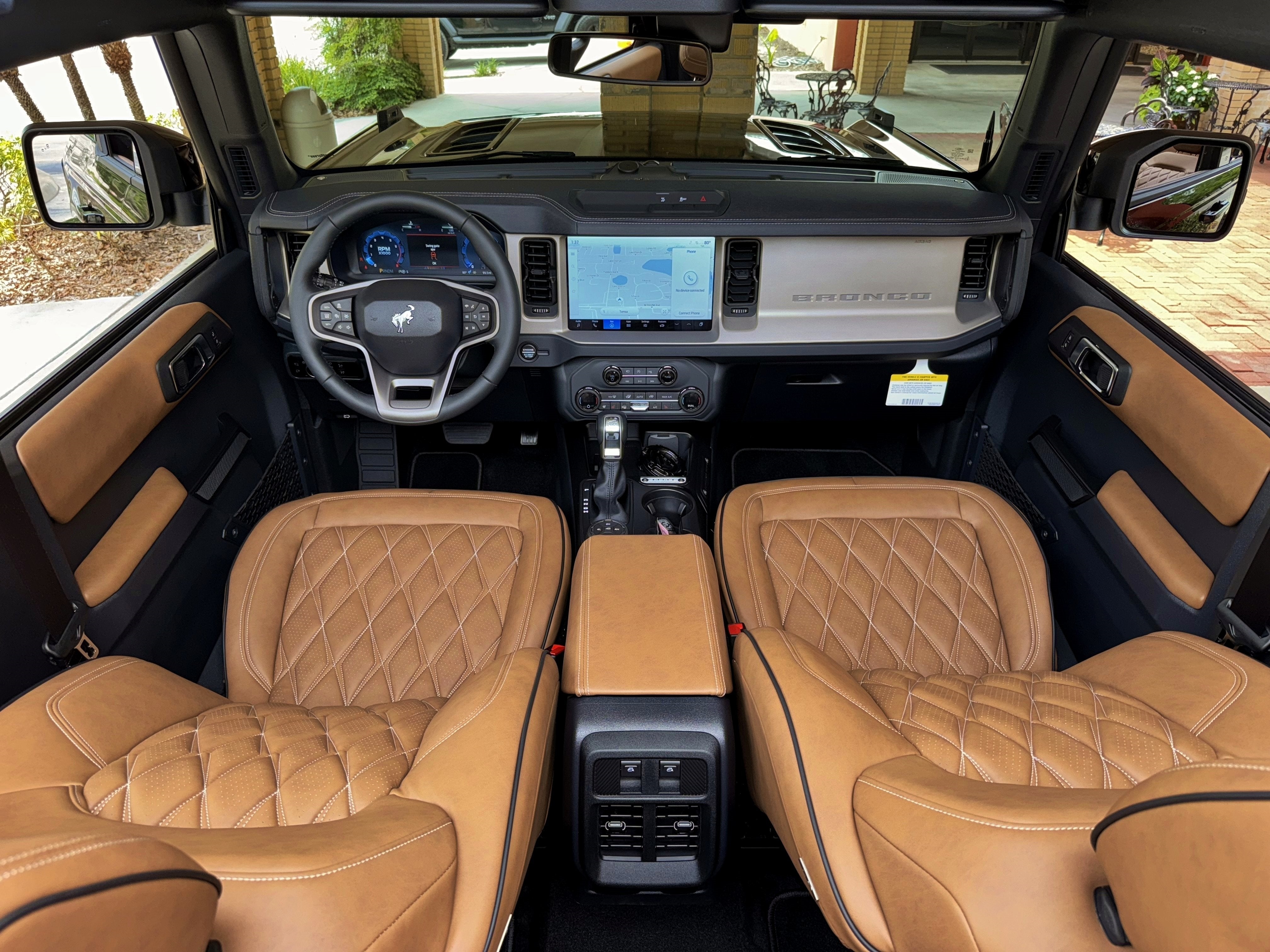 2025 Ford Bronco Outer Banks V6 Luxury Package Hard Top Custom Lifted