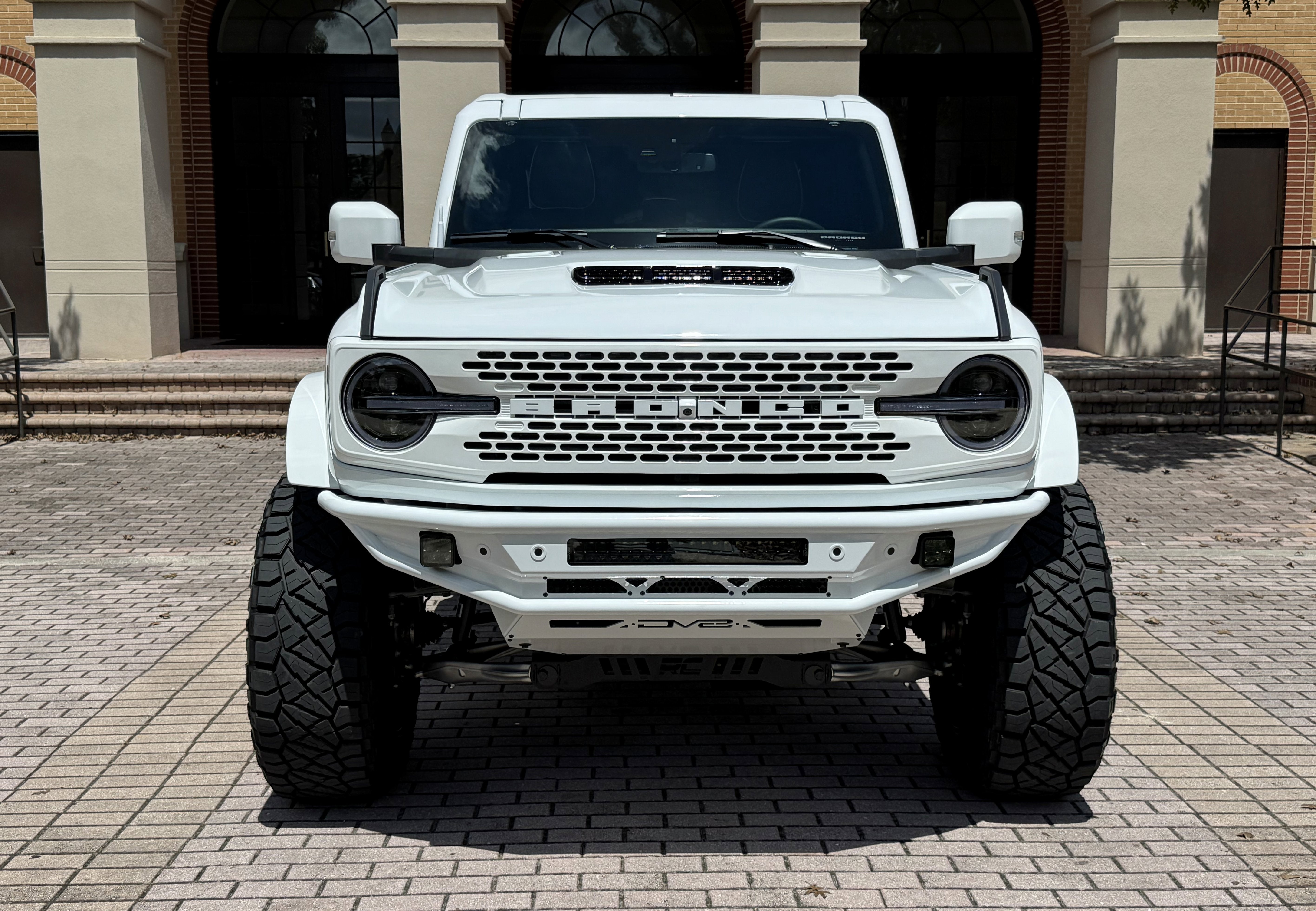 2025 Ford Bronco Outer Banks V6 Luxury Package Hard Top Custom Lifted