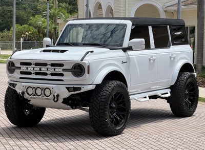 2025 Ford Bronco V6 Outer Banks Luxury Package Custom Lifted