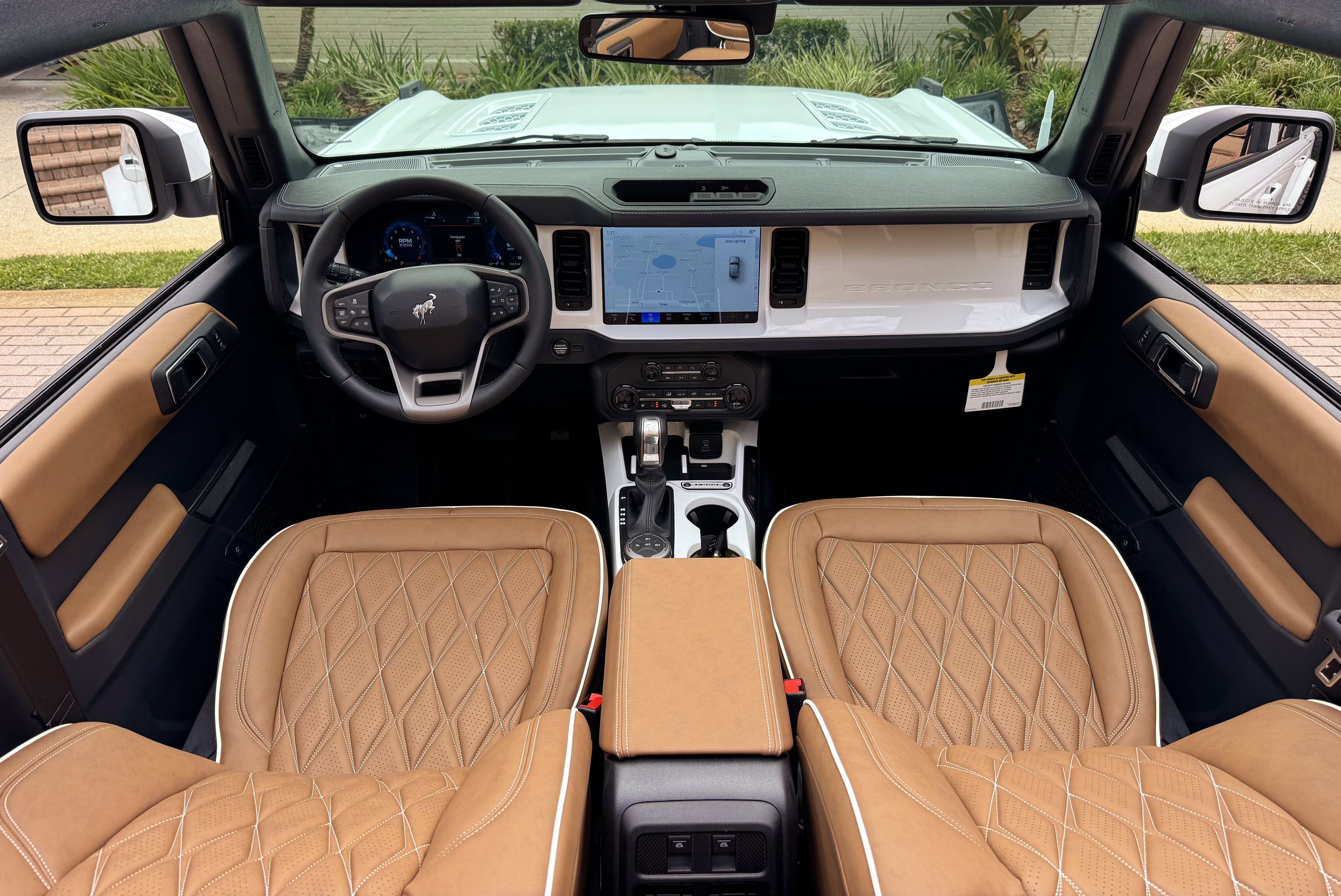 2025 Ford Bronco V6 Outer Banks Luxury Package Custom Lifted