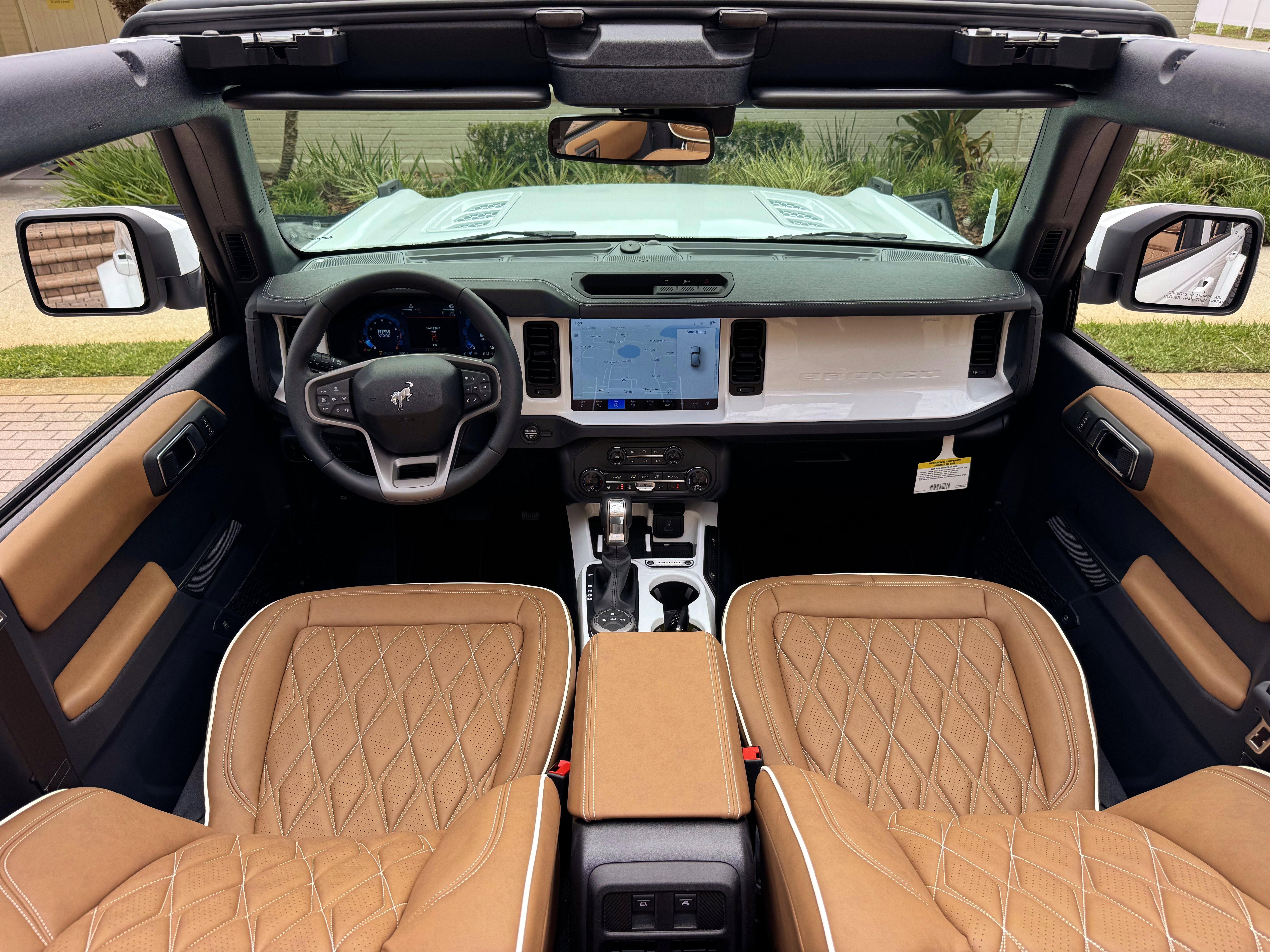 2025 Ford Bronco V6 Outer Banks Luxury Package Custom Lifted