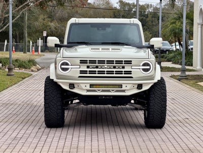 2025 Ford Bronco V6 Wimbledon White Retro Outer Banks Luxury Pkg Custom Lifted