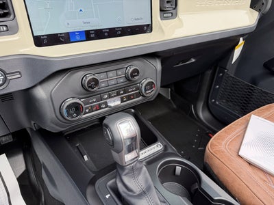 2025 Ford Bronco V6 Wimbledon White Retro Outer Banks Luxury Pkg Custom Lifted