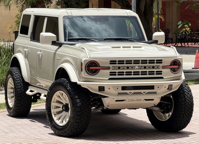 2026 Ford Bronco V6 Wimbledon White Retro Outer Banks Luxury Pkg Custom Lifted