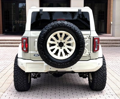 2026 Ford Bronco V6 Wimbledon White Retro Outer Banks Luxury Pkg Custom Lifted