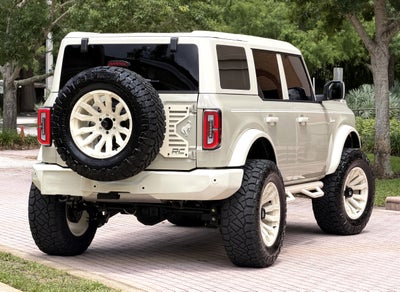 2026 Ford Bronco V6 Wimbledon White Retro Outer Banks Luxury Pkg Custom Lifted