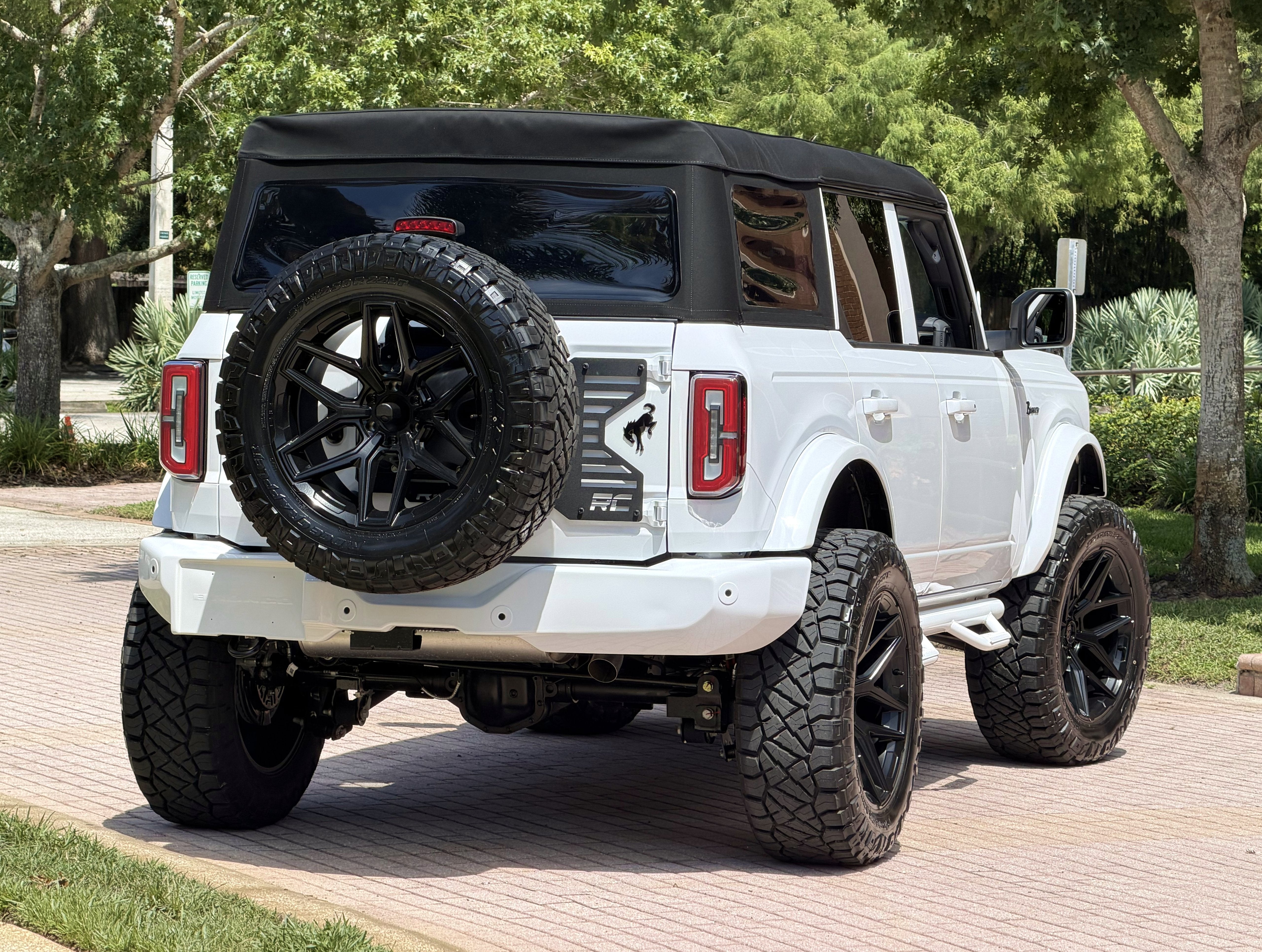 2026 Ford Bronco Outer Banks V6 Custom Lifted