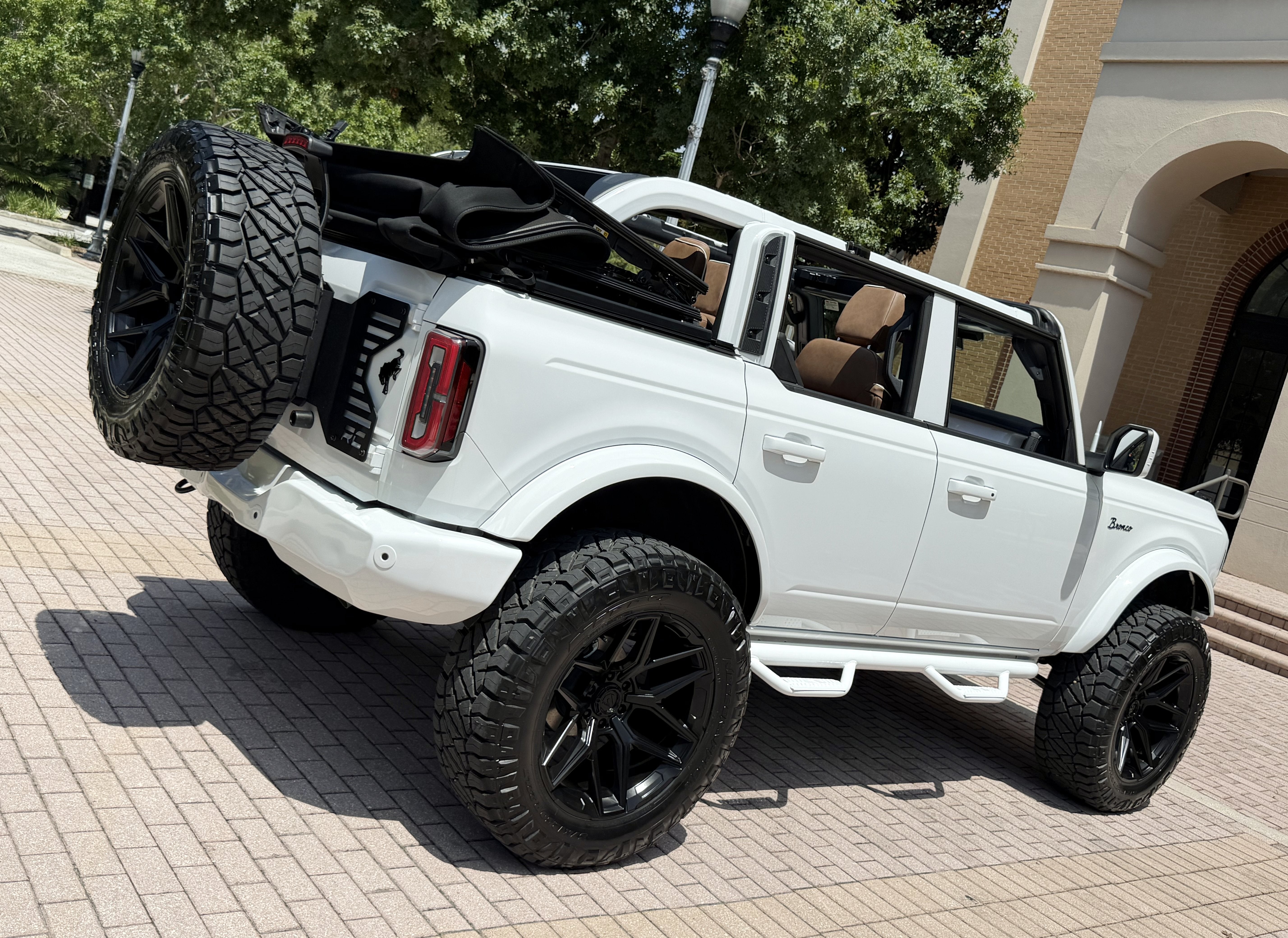2026 Ford Bronco Outer Banks V6 Custom Lifted