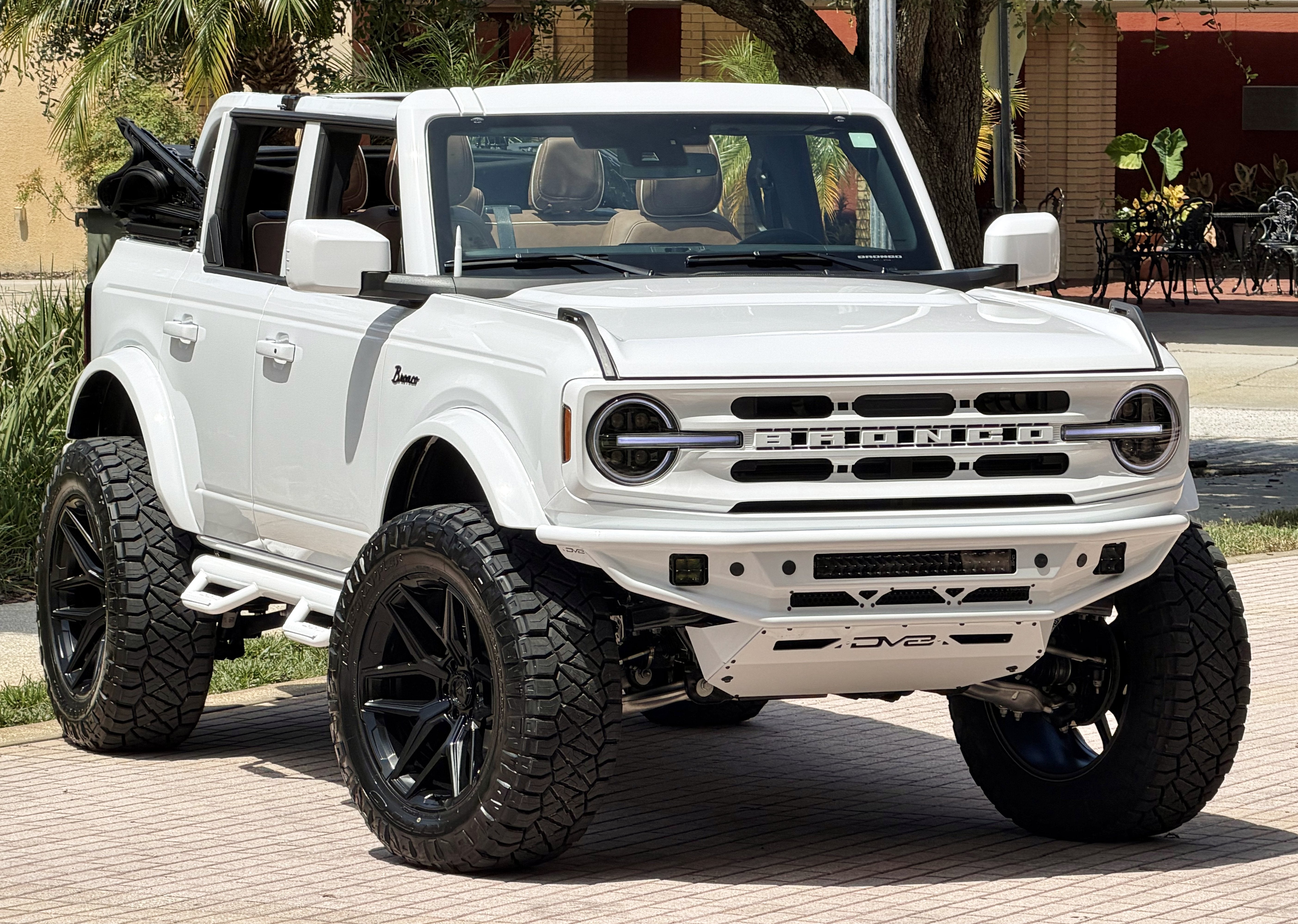 2026 Ford Bronco Outer Banks V6 Custom Lifted