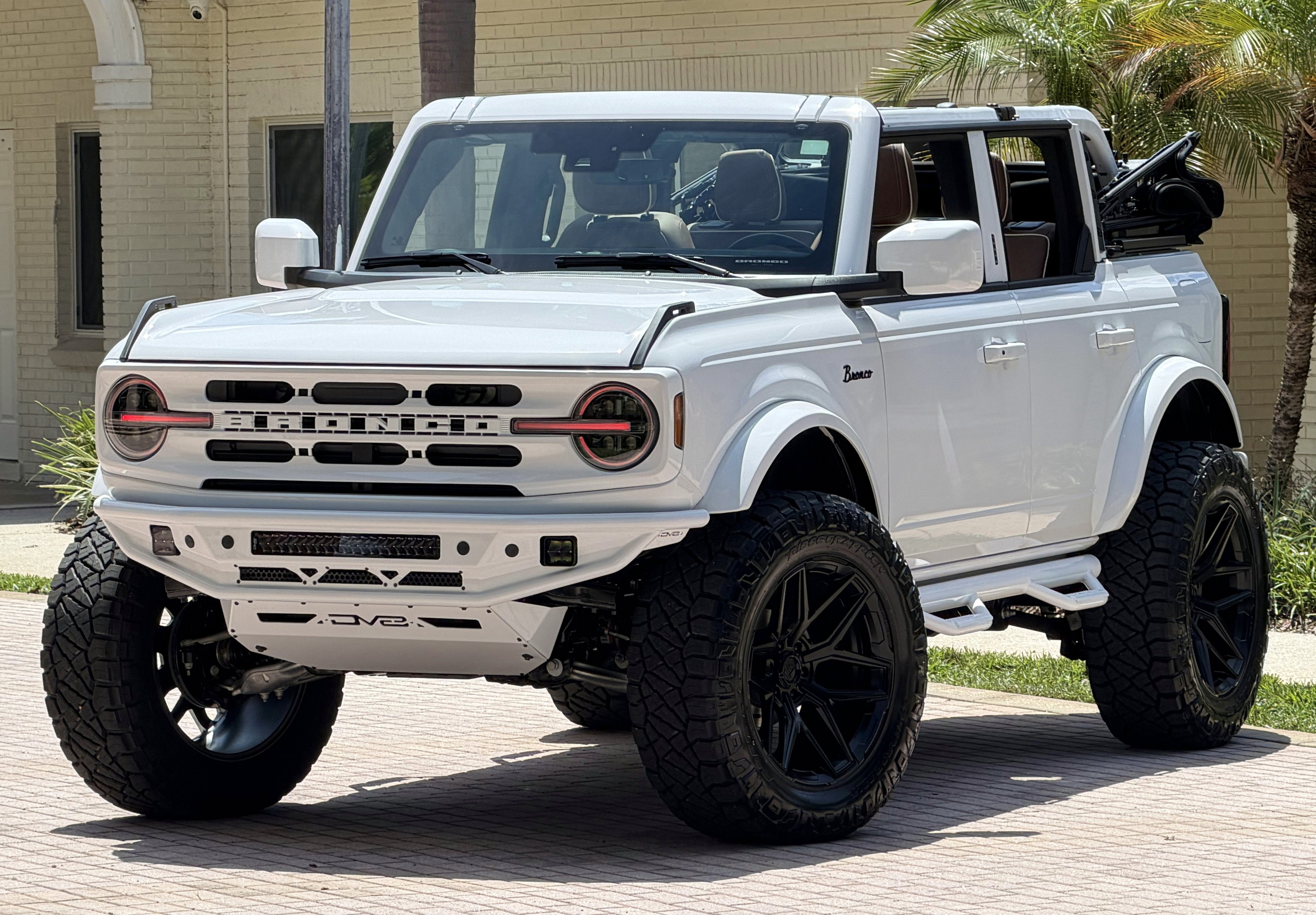 2026 Ford Bronco Outer Banks V6 Custom Lifted