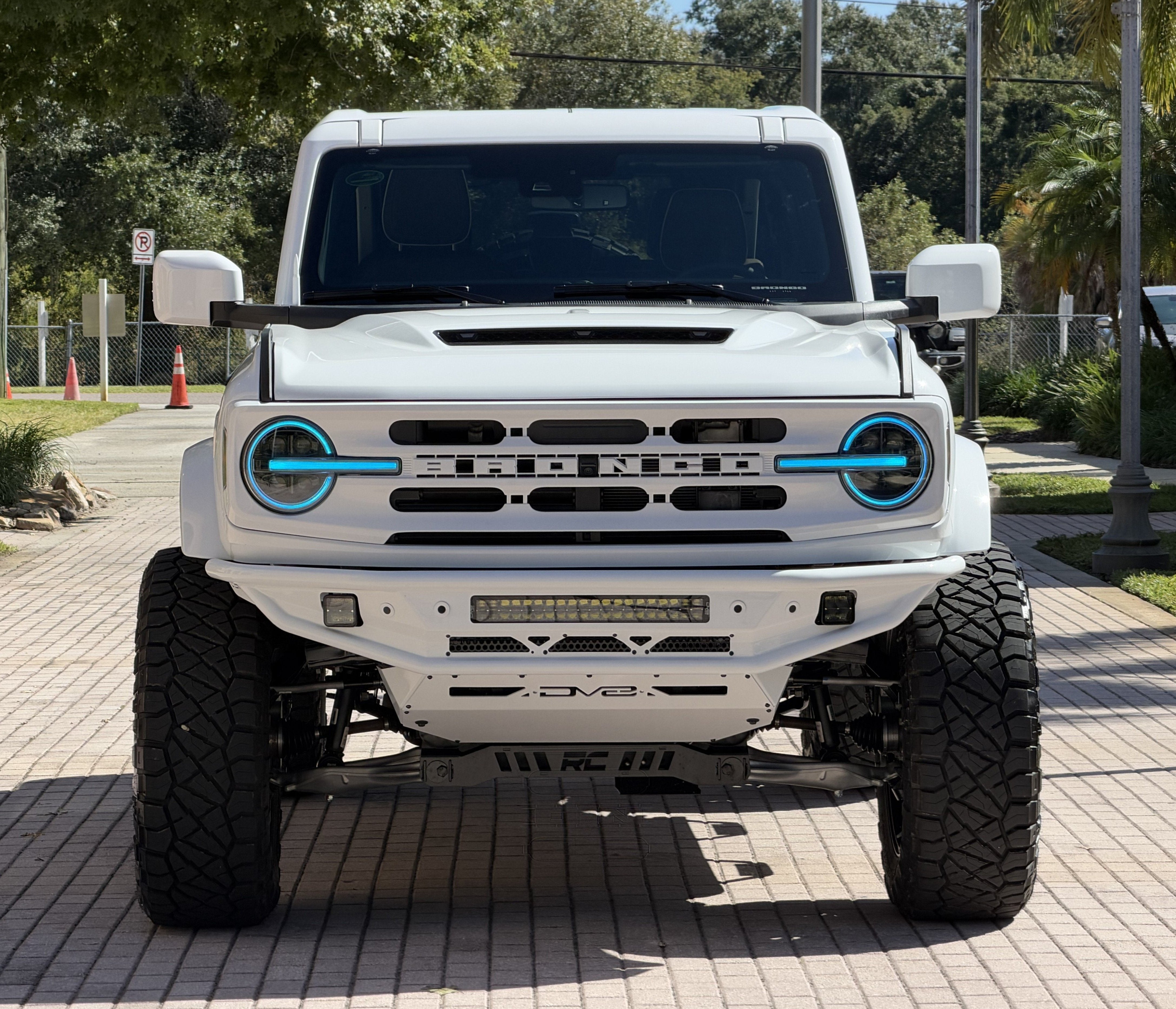 2026 Ford Bronco V6 Outer Banks Luxury Package Hard Top Custom Lifted