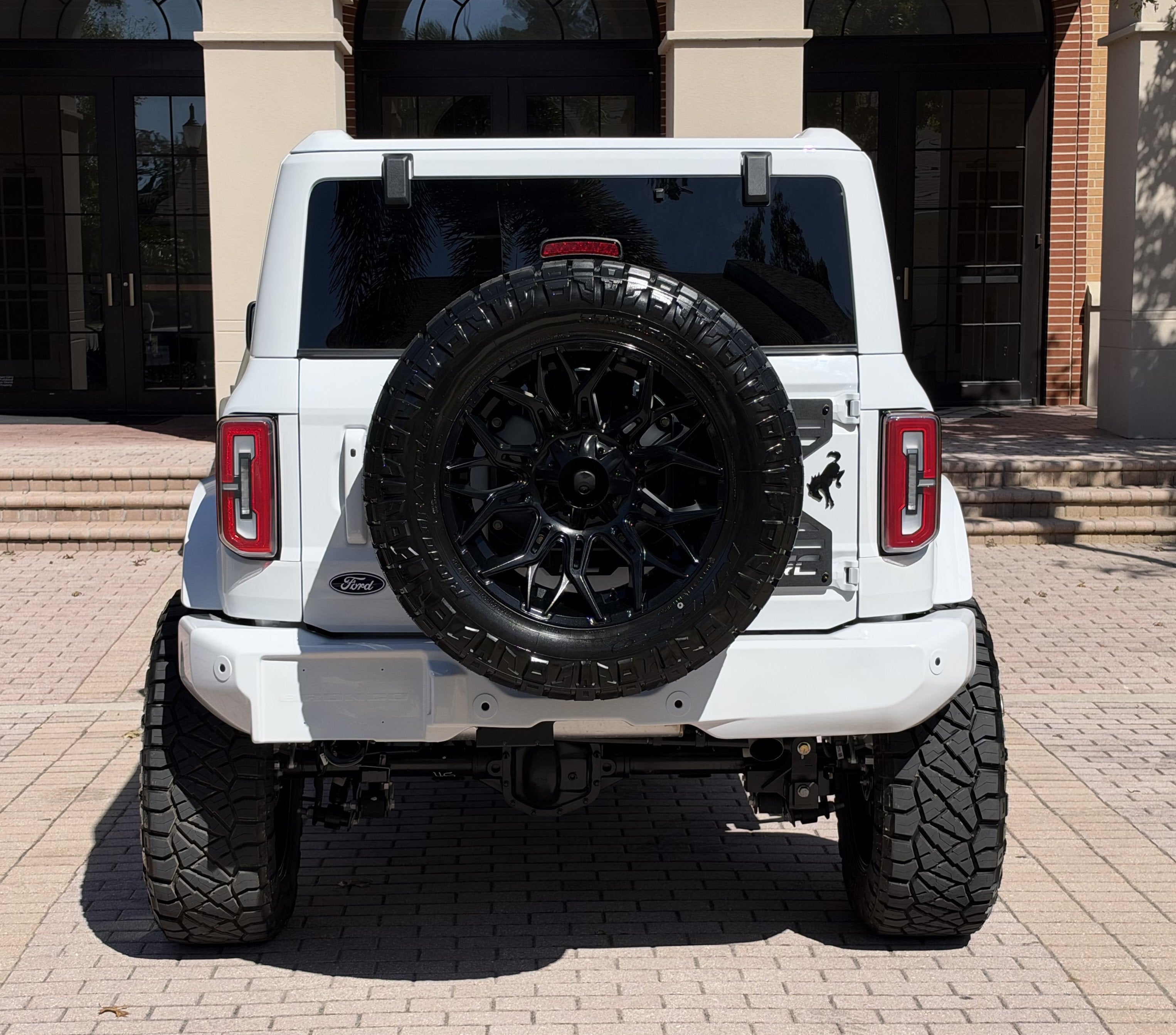 2026 Ford Bronco V6 Outer Banks Luxury Package Hard Top Custom Lifted