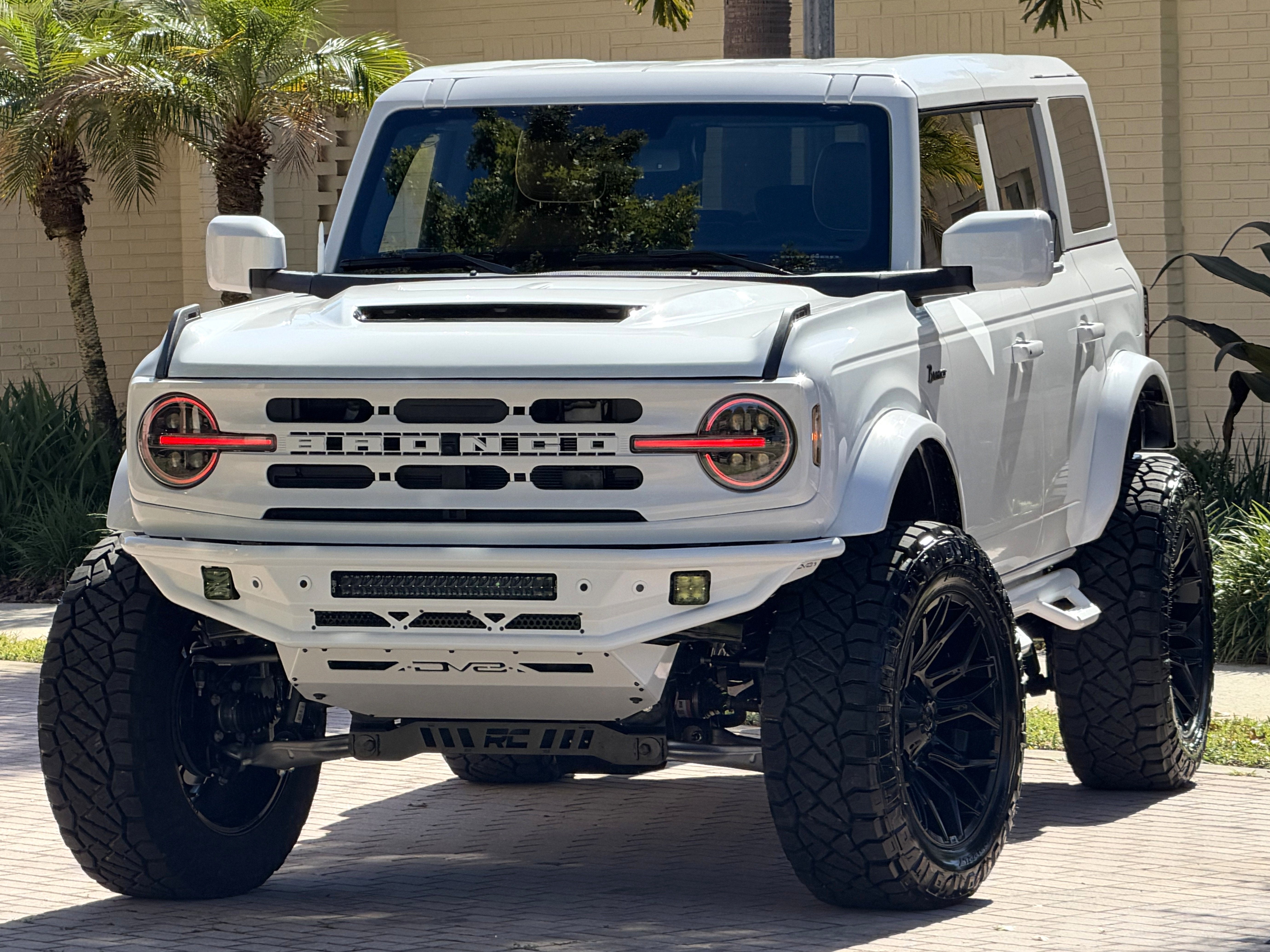 2026 Ford Bronco V6 Outer Banks Luxury Package Hard Top Custom Lifted