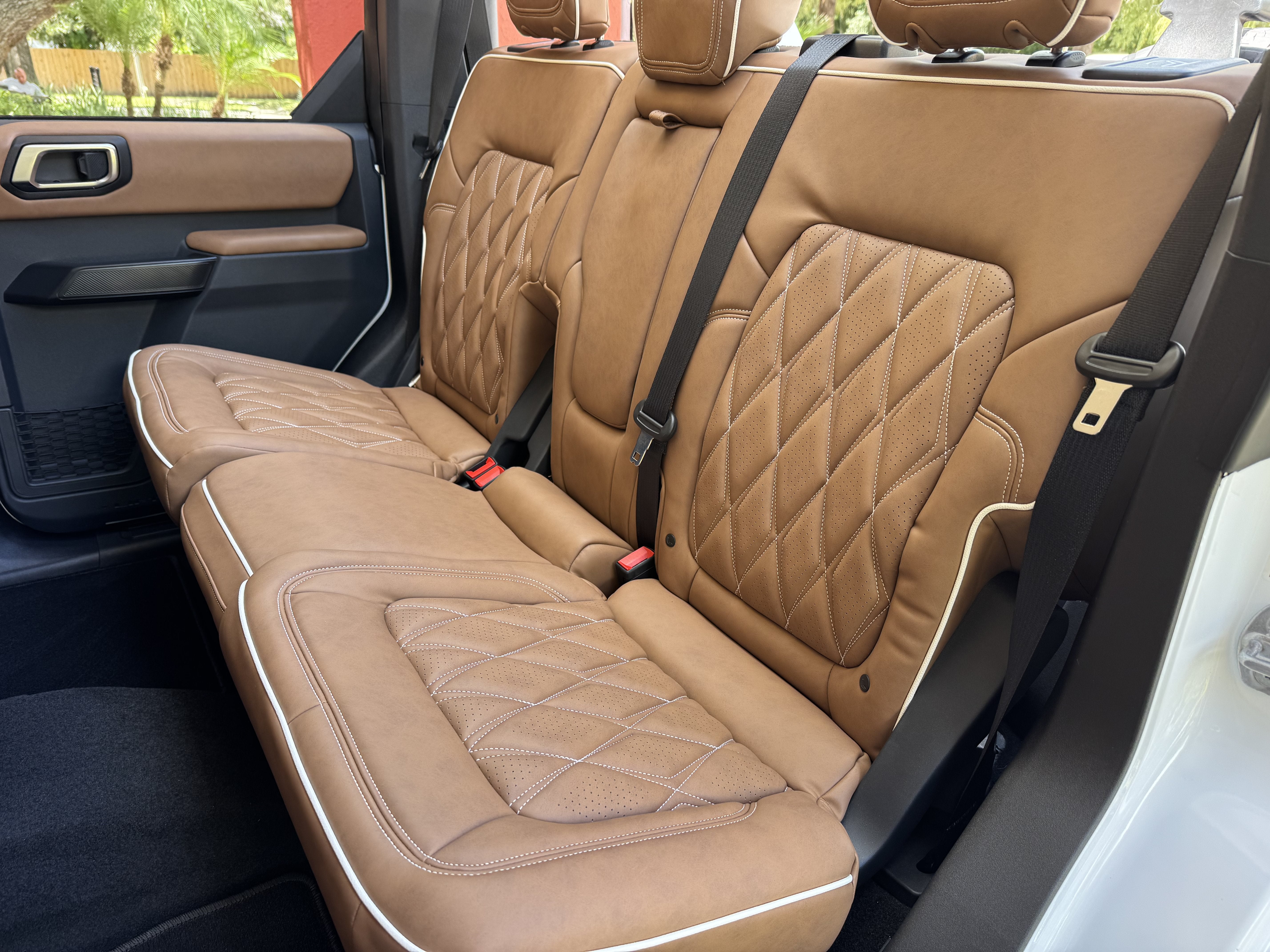 2026 Ford Bronco V6 Outer Banks Luxury Package Hard Top Custom Lifted
