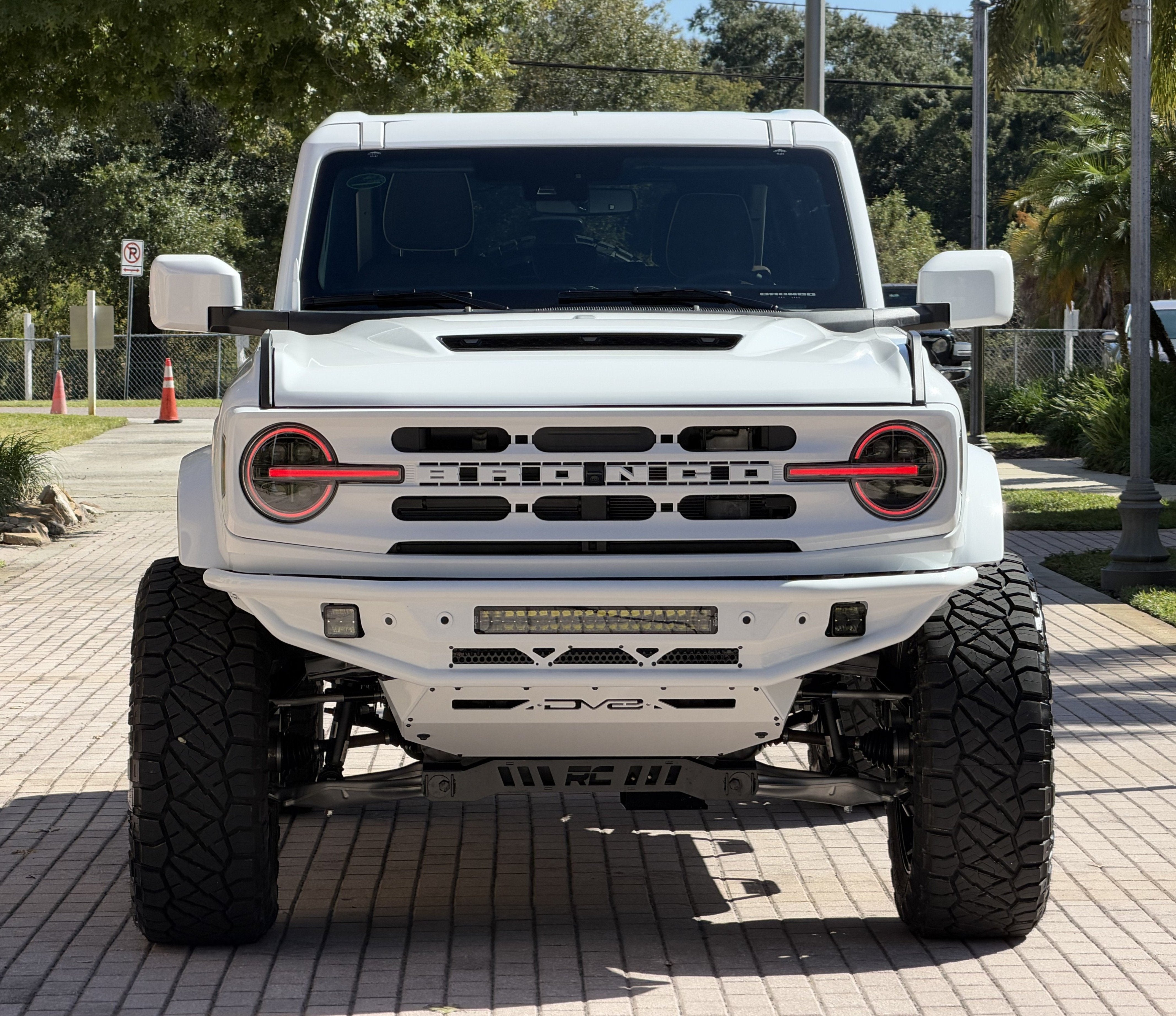 2026 Ford Bronco V6 Outer Banks Luxury Package Hard Top Custom Lifted